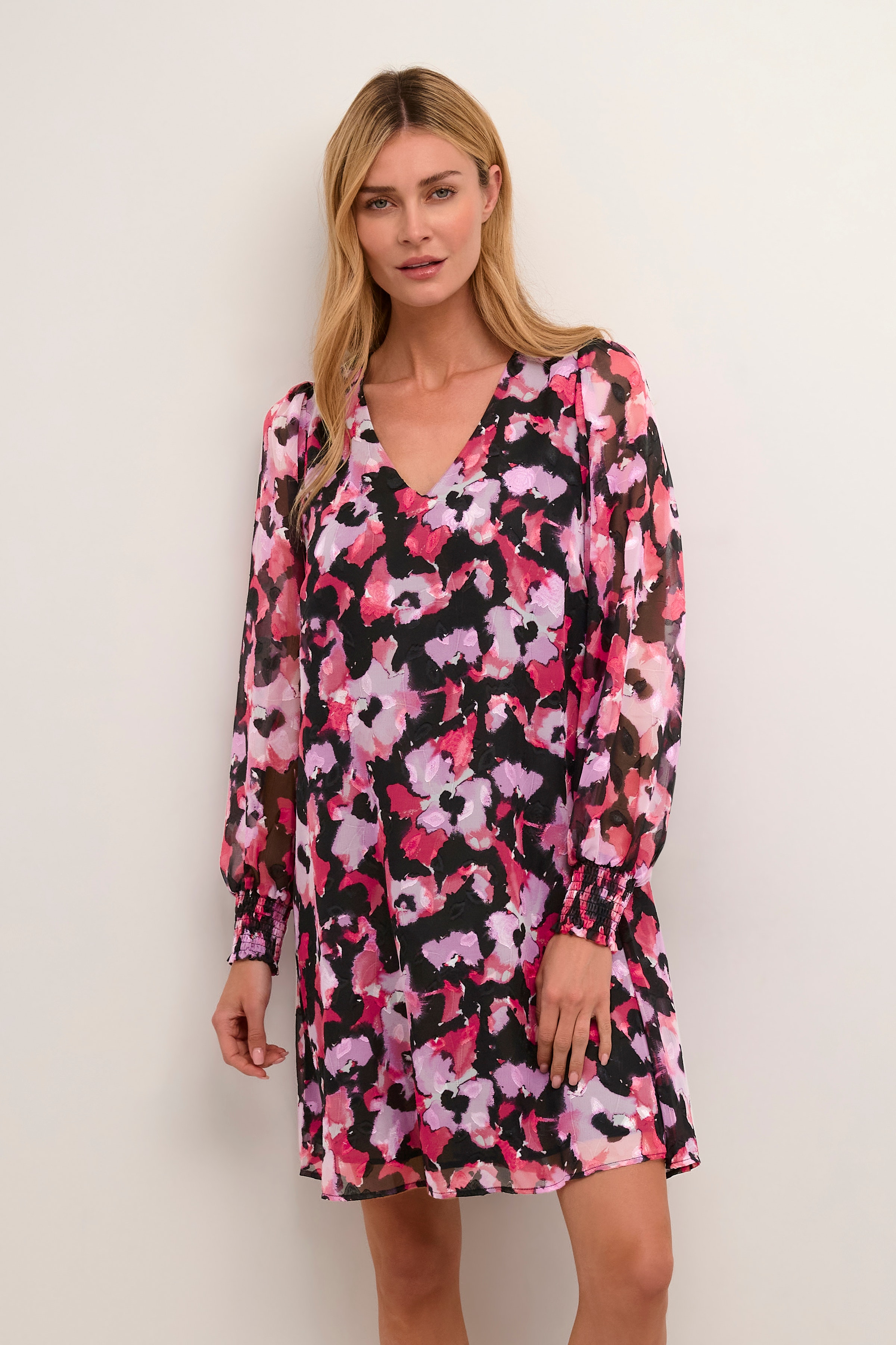KAamanda Kjole LOOKBOOK FRONT 10508155-105255