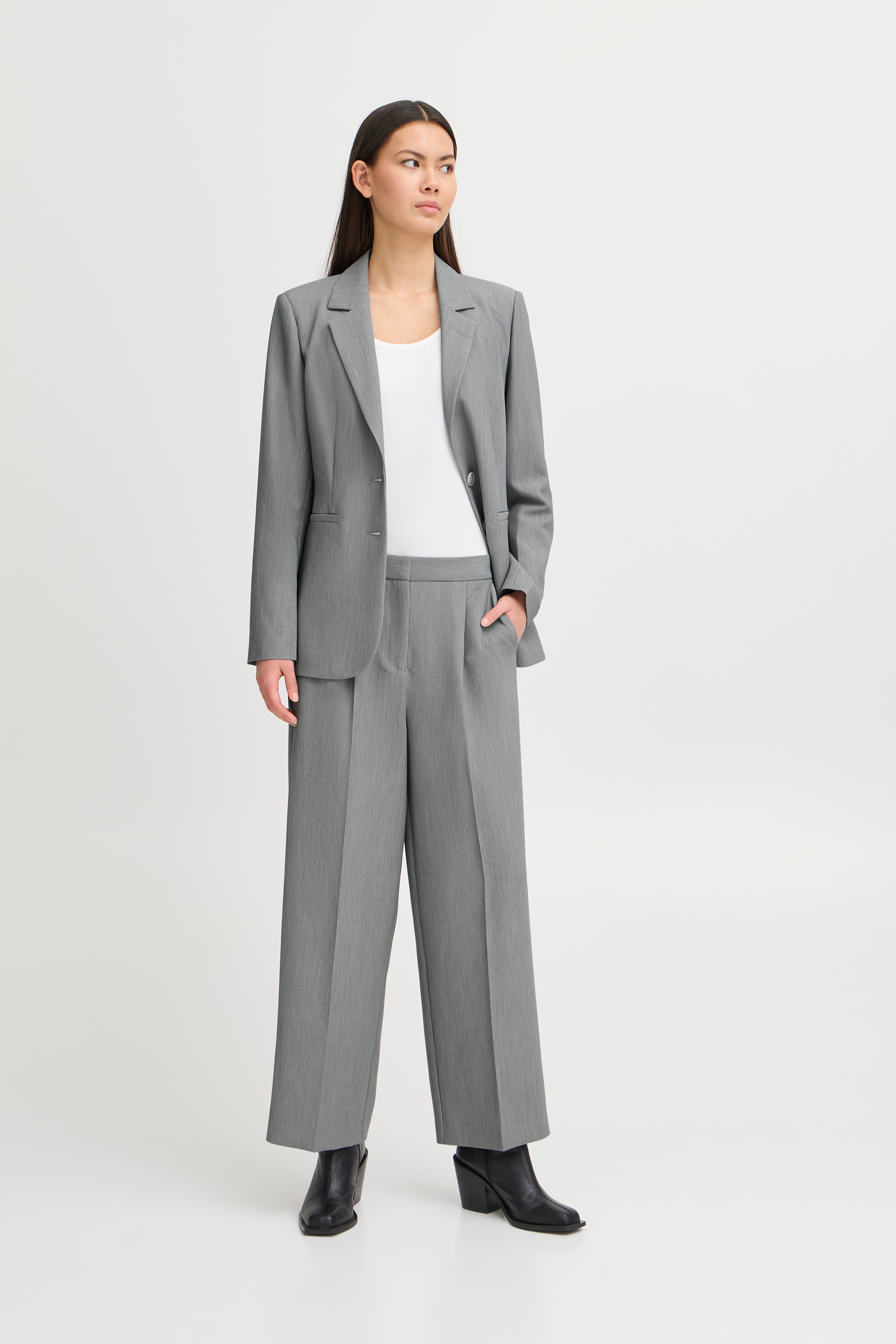 IHSARLA Pants Suiting LOOKBOOK FRONT 20121417-200318