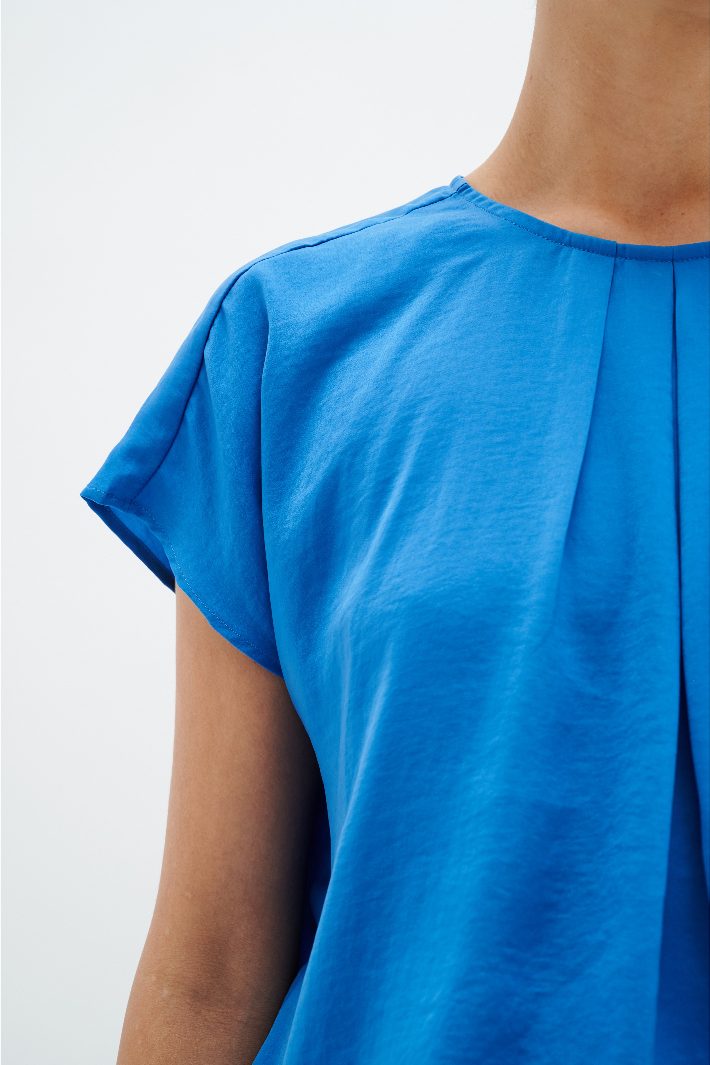 DotaIW Bluse LOOKBOOK DETAIL 30108136-184045