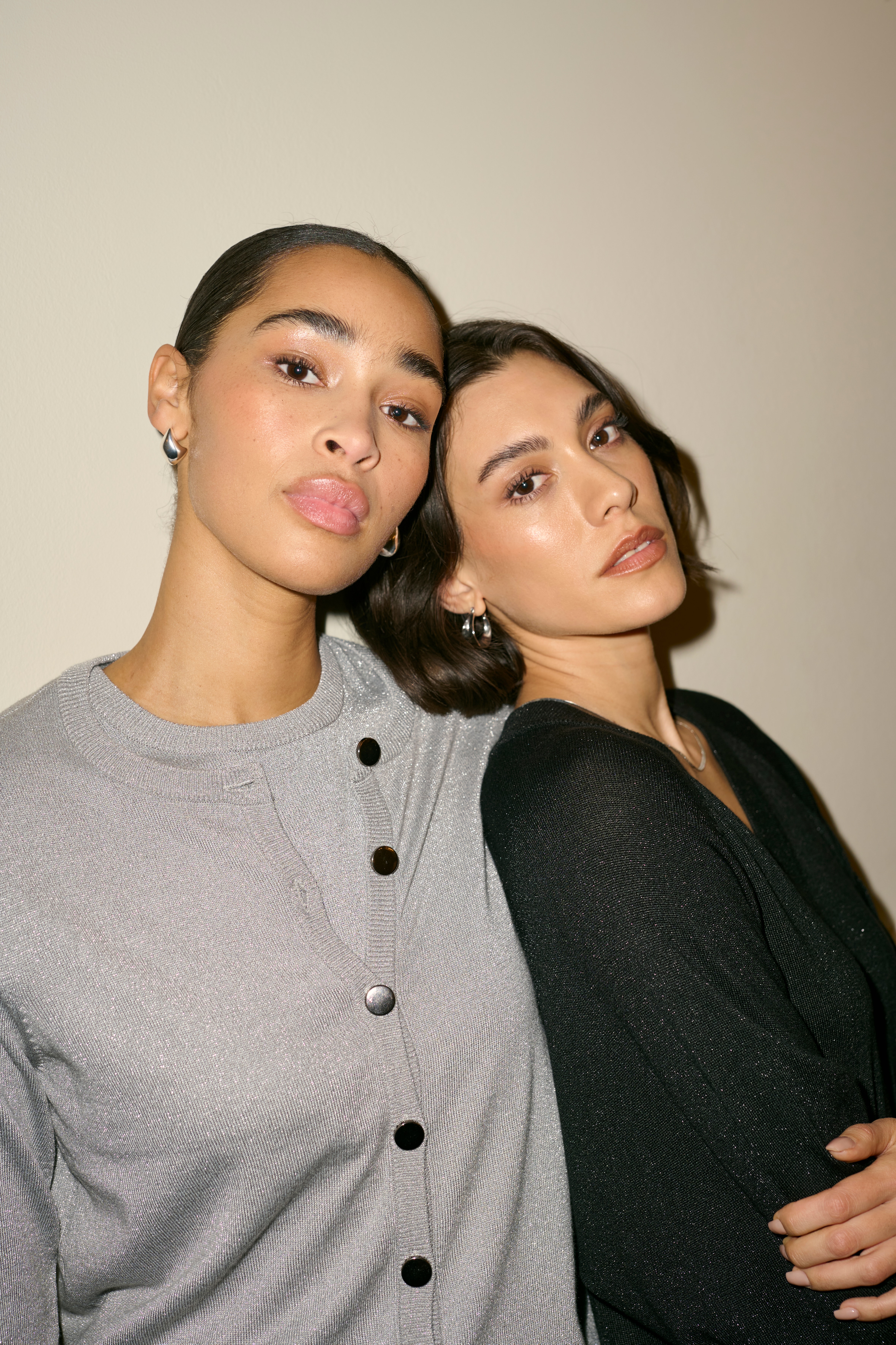 KAregina Glitter cardigan LOCATION NONE 10509310-106667