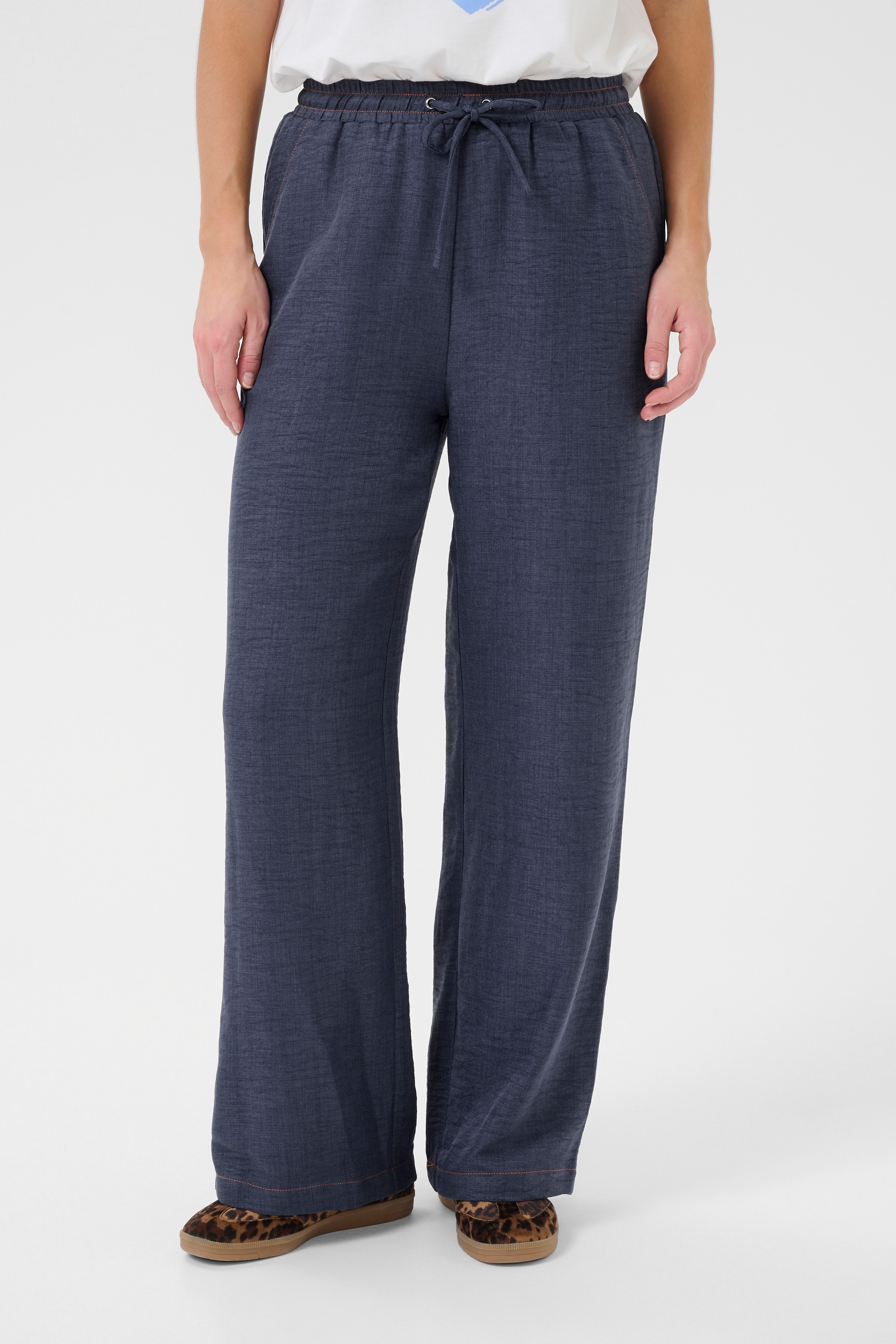 CUunique Trousers LOOKBOOK FRONT 50112431-500028