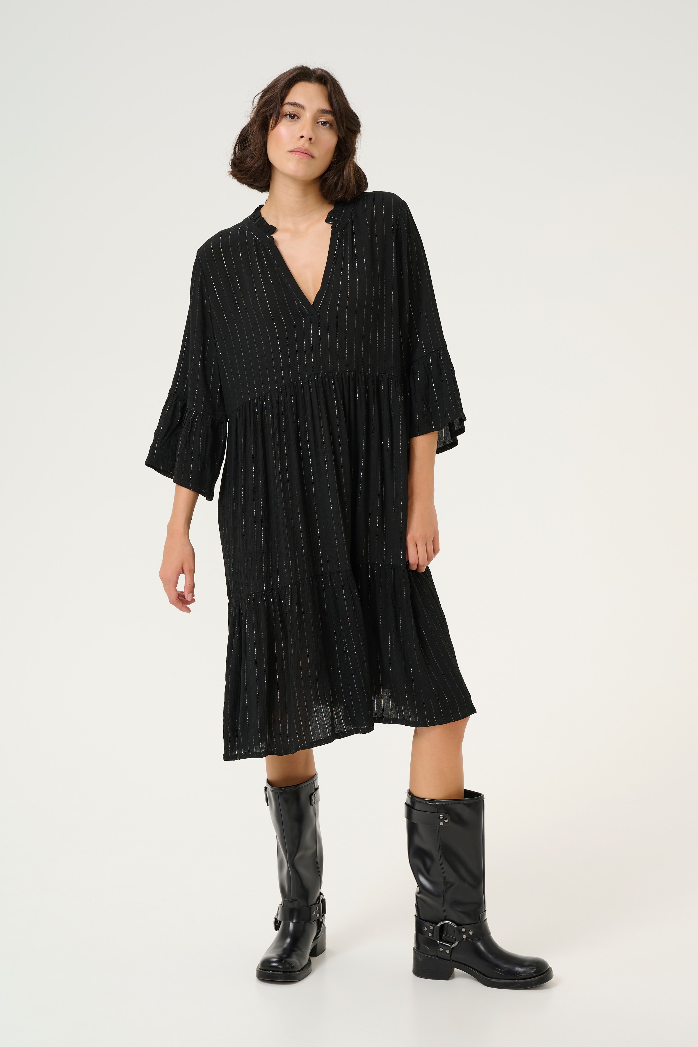 KAliv Robe LOOKBOOK FRONT 10552164-100121