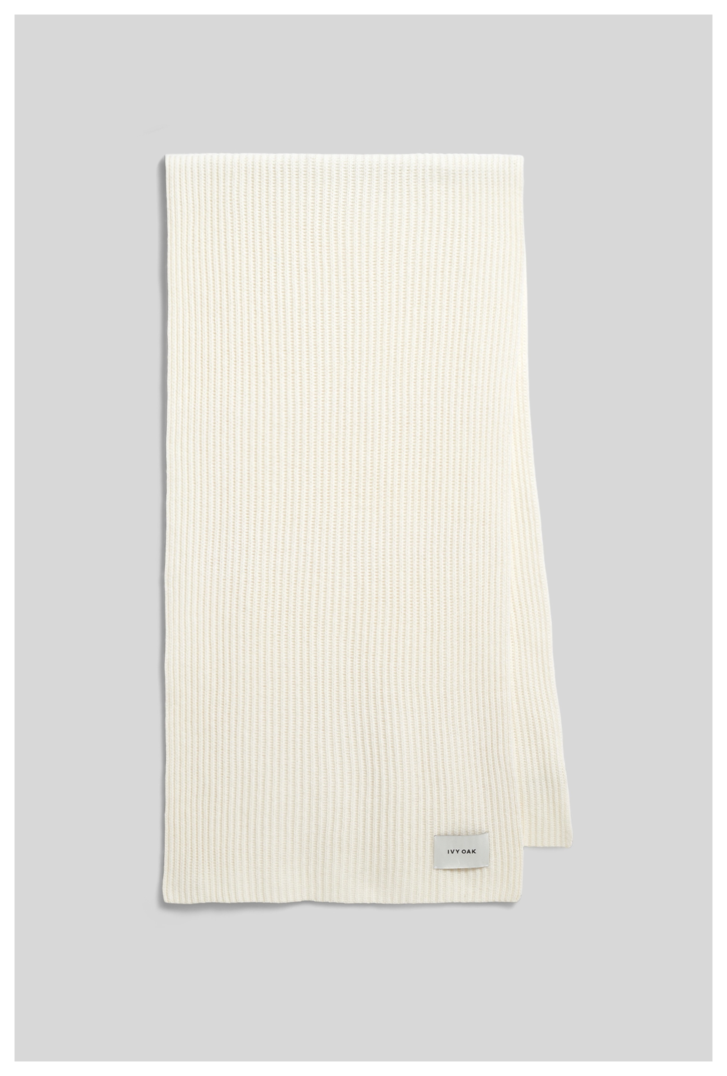 ANGELINA SCARF PACK FRONT 30600776-WH020