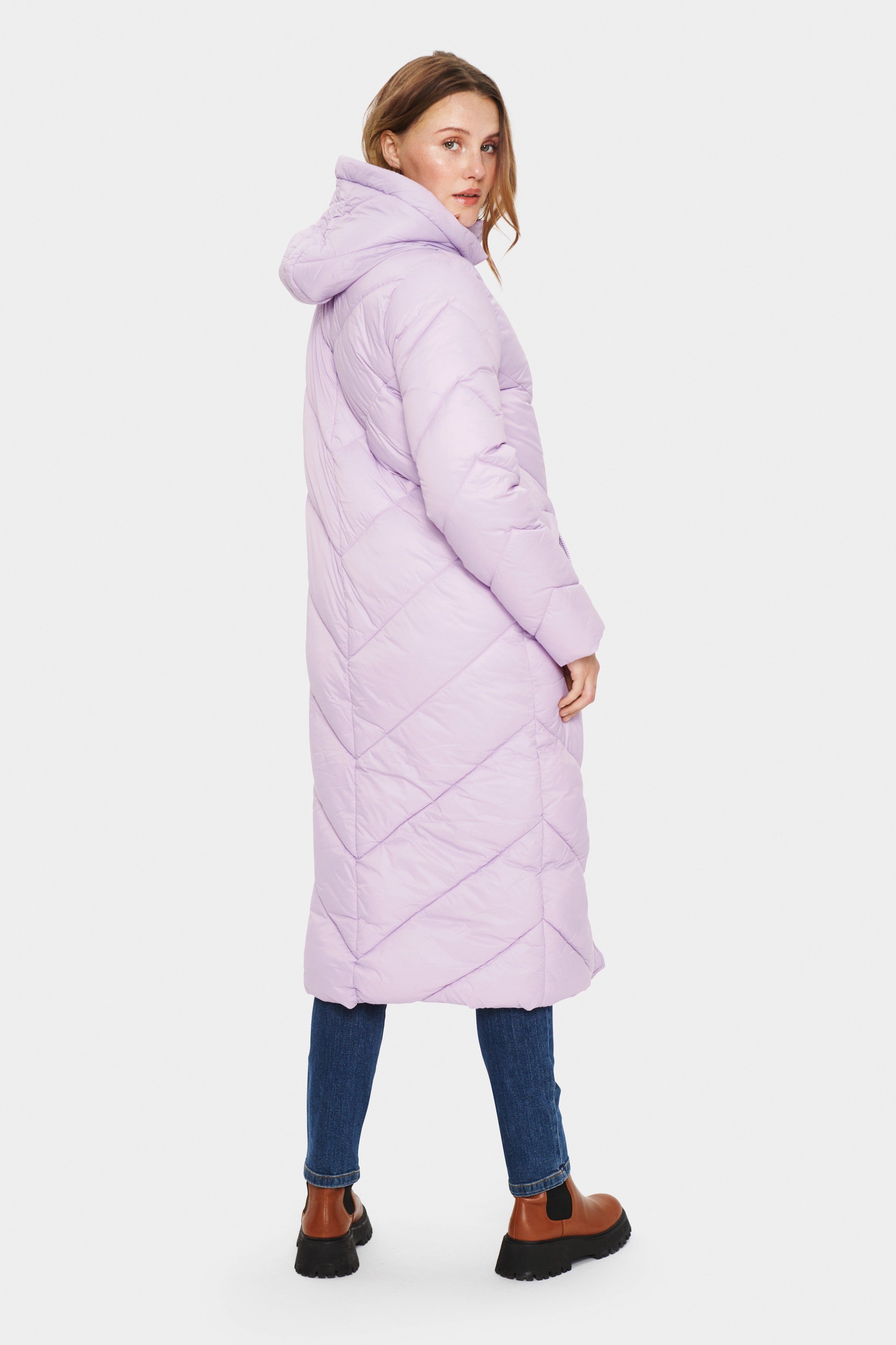 CatjaSZ Outerwear LOOKBOOK BACK 30510356-153817