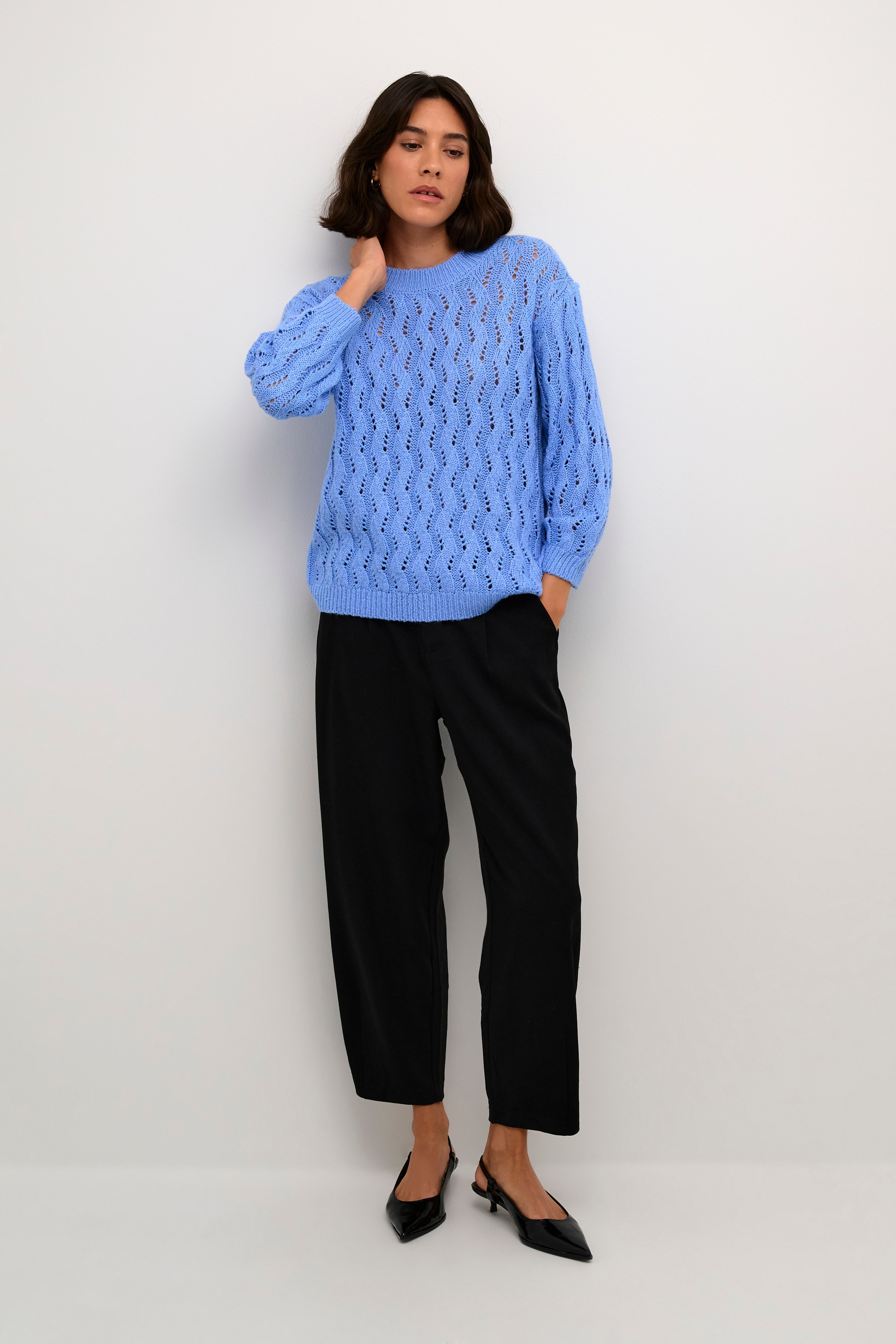 KAlena Pullover LOOKBOOK FRONT 10508807-153930