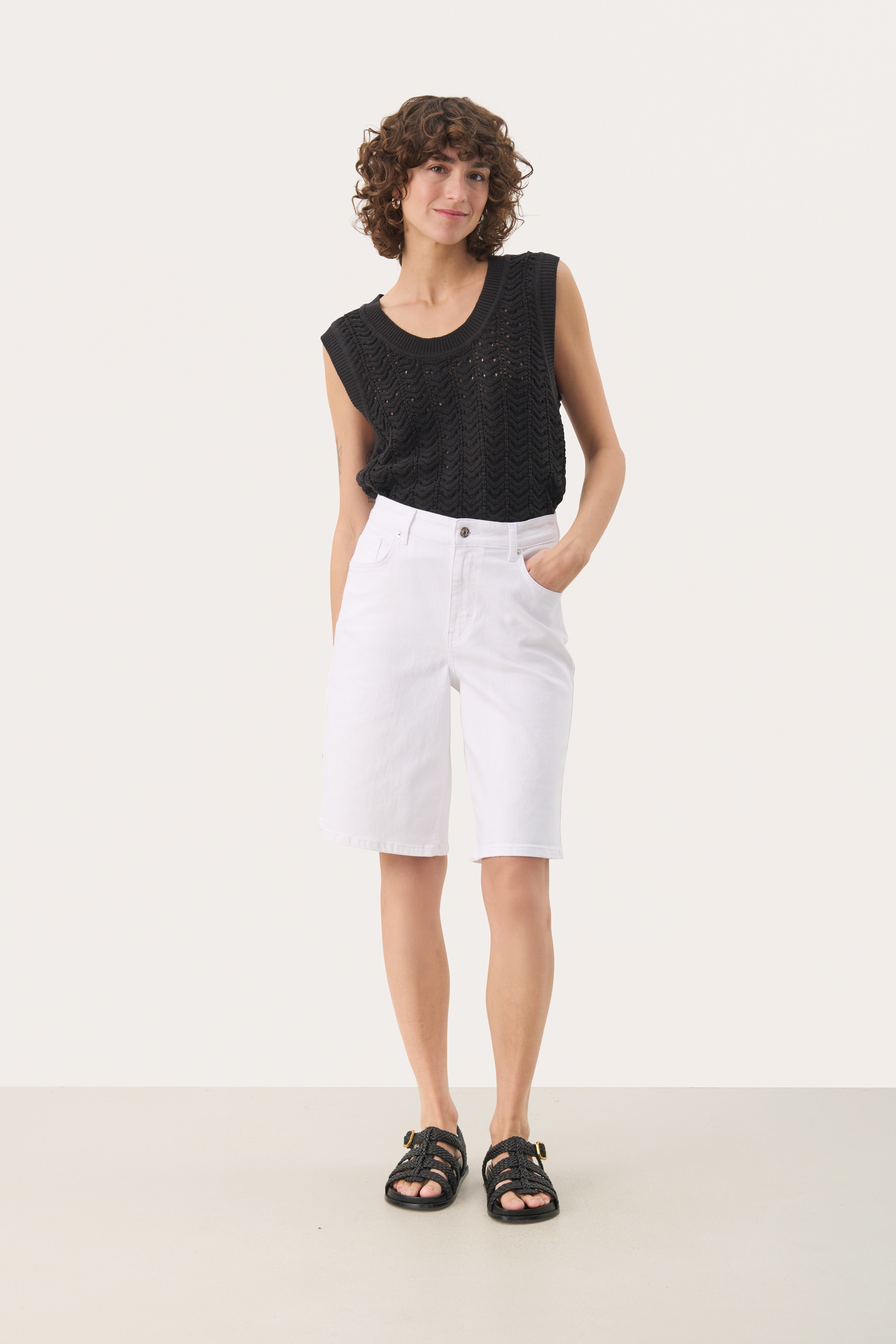 RafaellaPW Shorts LOOKBOOK FRONT 30309598-110601