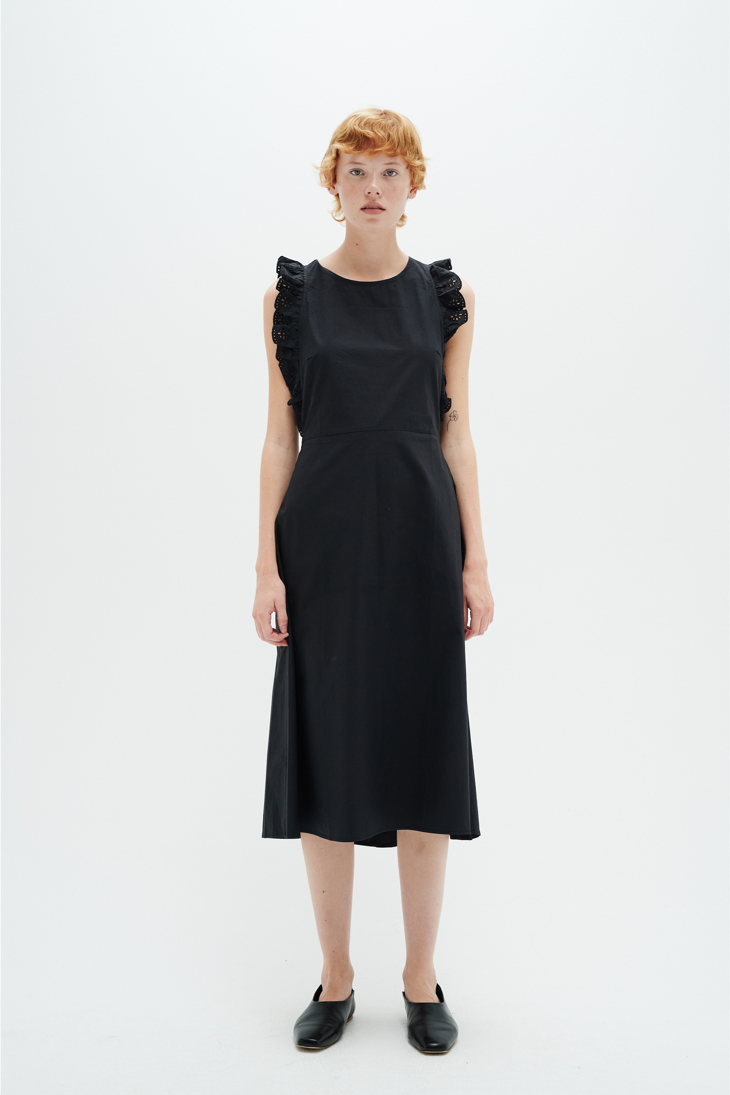 ThinaIW Kjole LOOKBOOK FRONT 30108298-194008