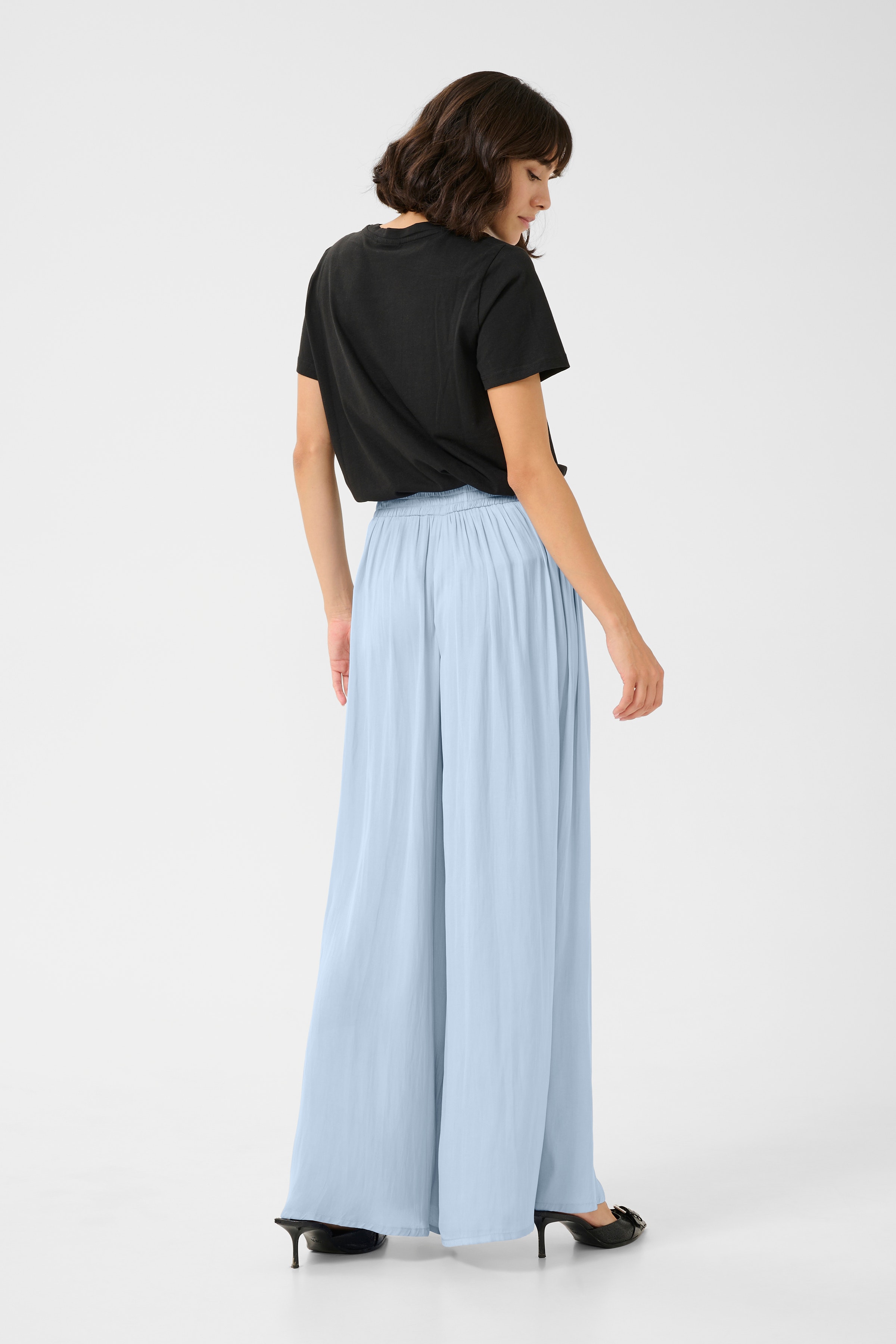 KAallie Trousers LOOKBOOK BACK 10508761-164016