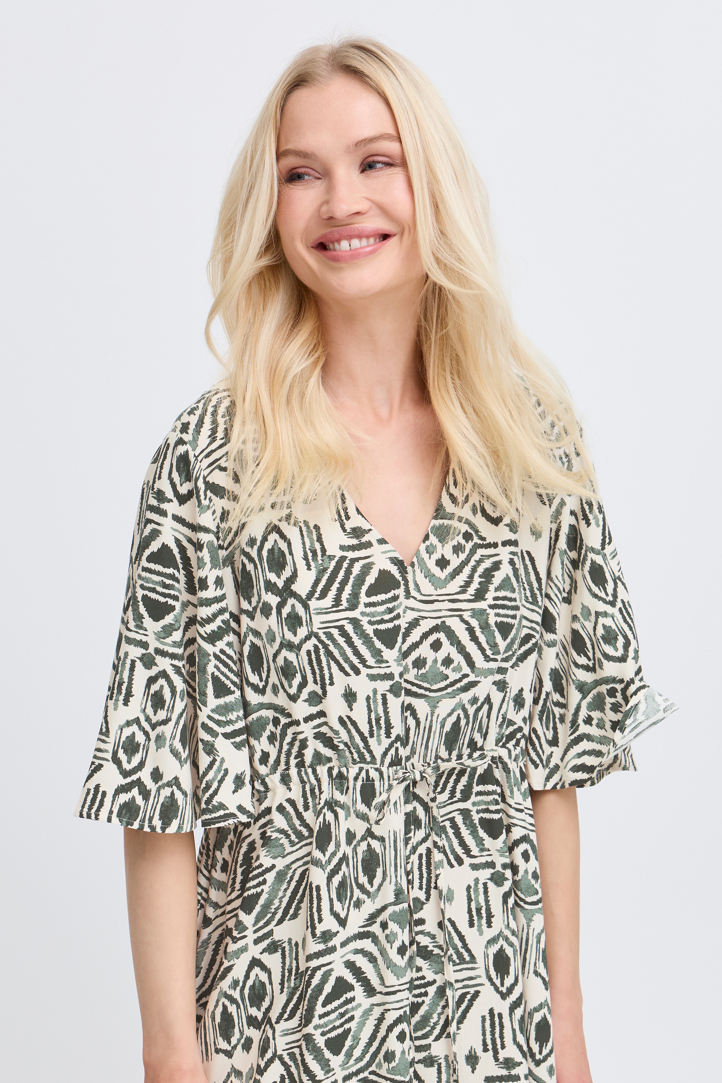 BYMMJOELLA Klänning LOOKBOOK DETAIL 20816532-204596