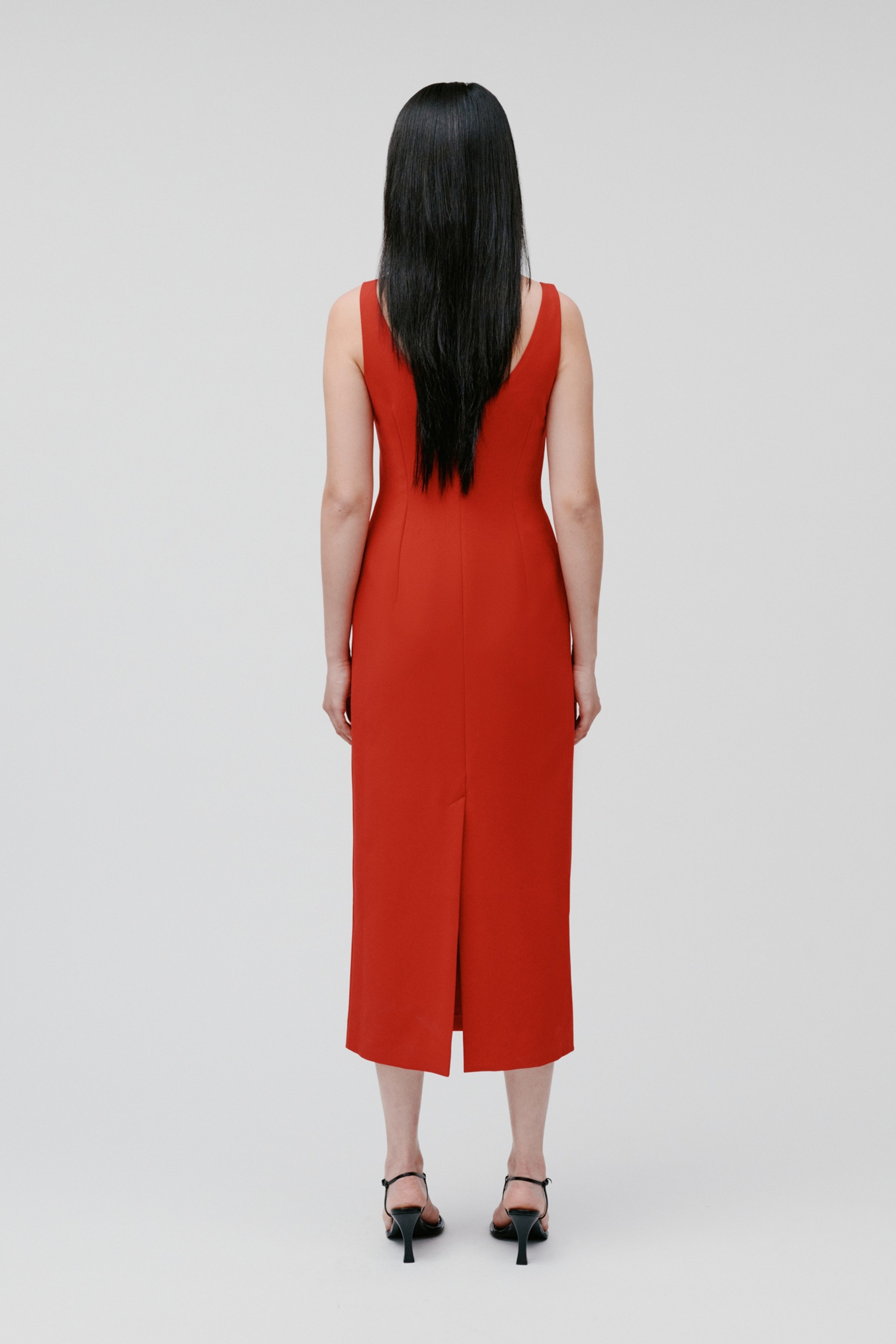 NEPHELIA Dress LOOKBOOK BACK 30600661-RE370