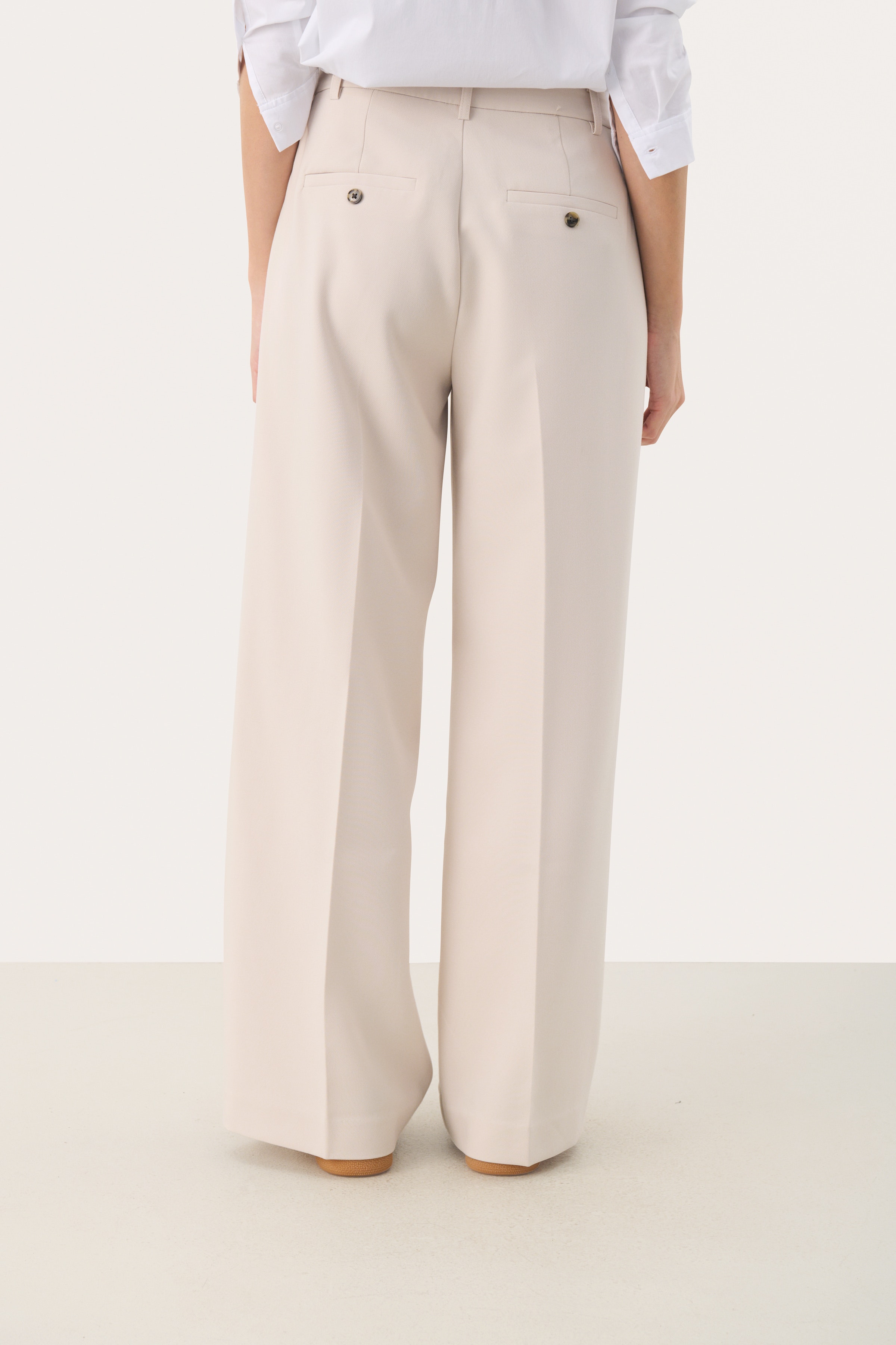 NinnesaPW Trousers LOOKBOOK BACK 30309542-130400