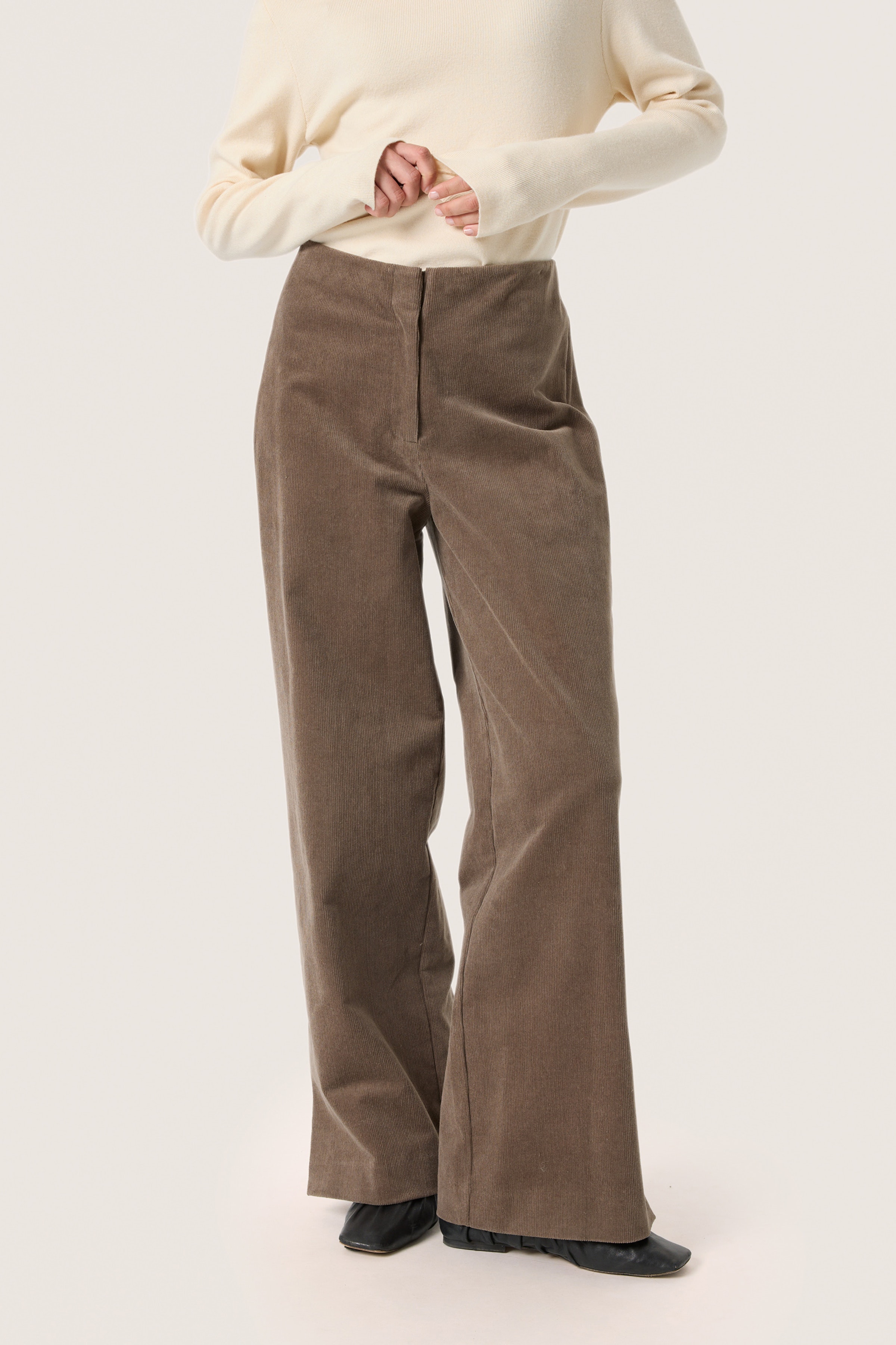 SLHelle Trousers LOOKBOOK FRONT 30407697-190808