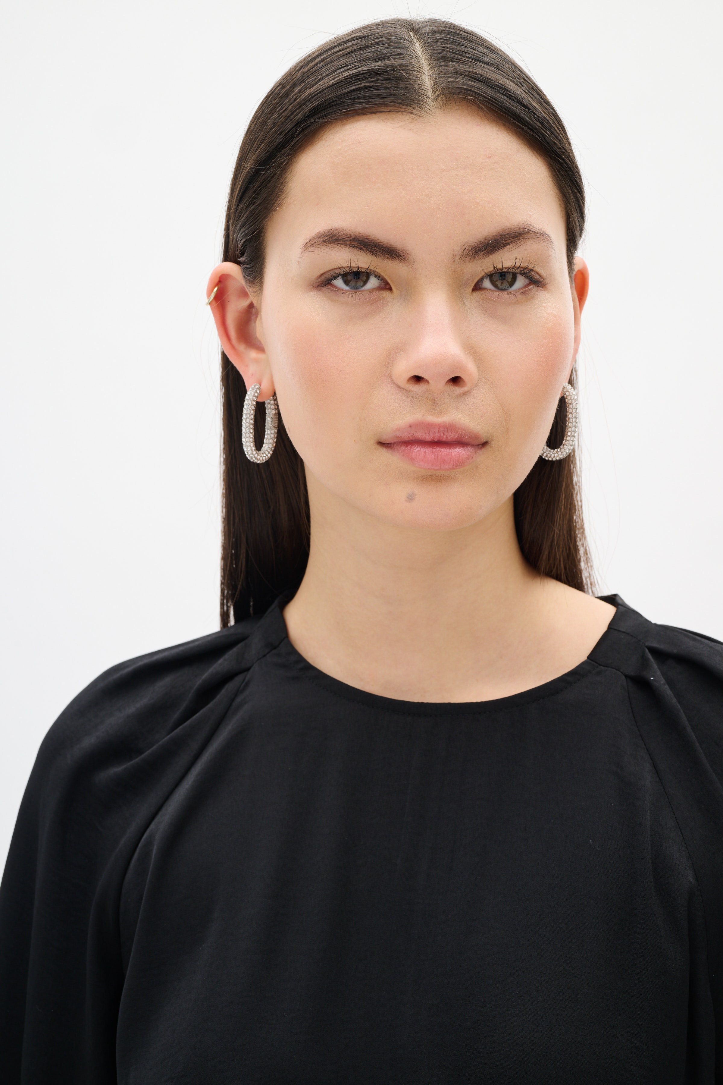 AGNESIW Jewellery LOOKBOOK FRONT 30112139-145002