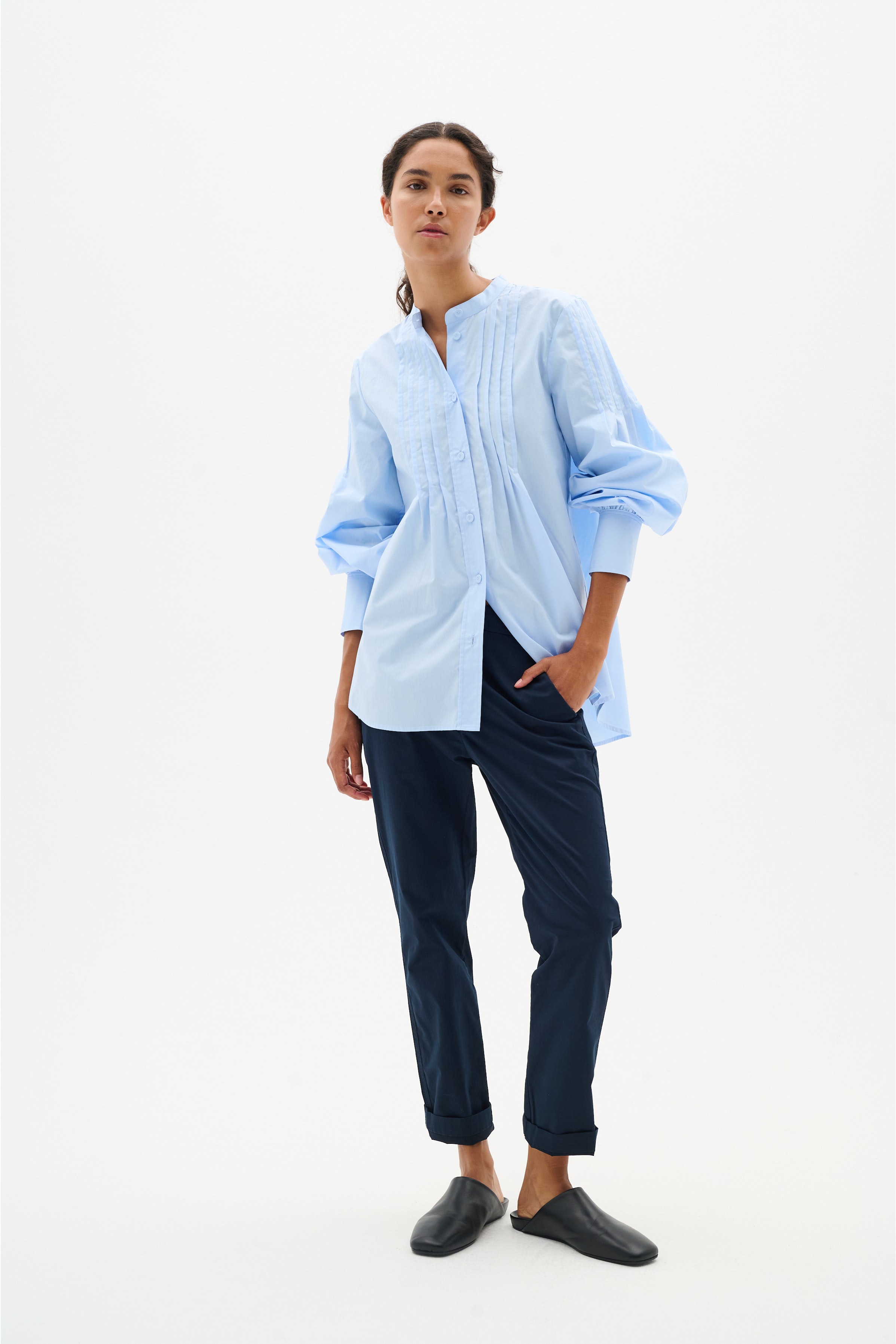 ConorIW Shirt LOOKBOOK FRONT 30110229-154031