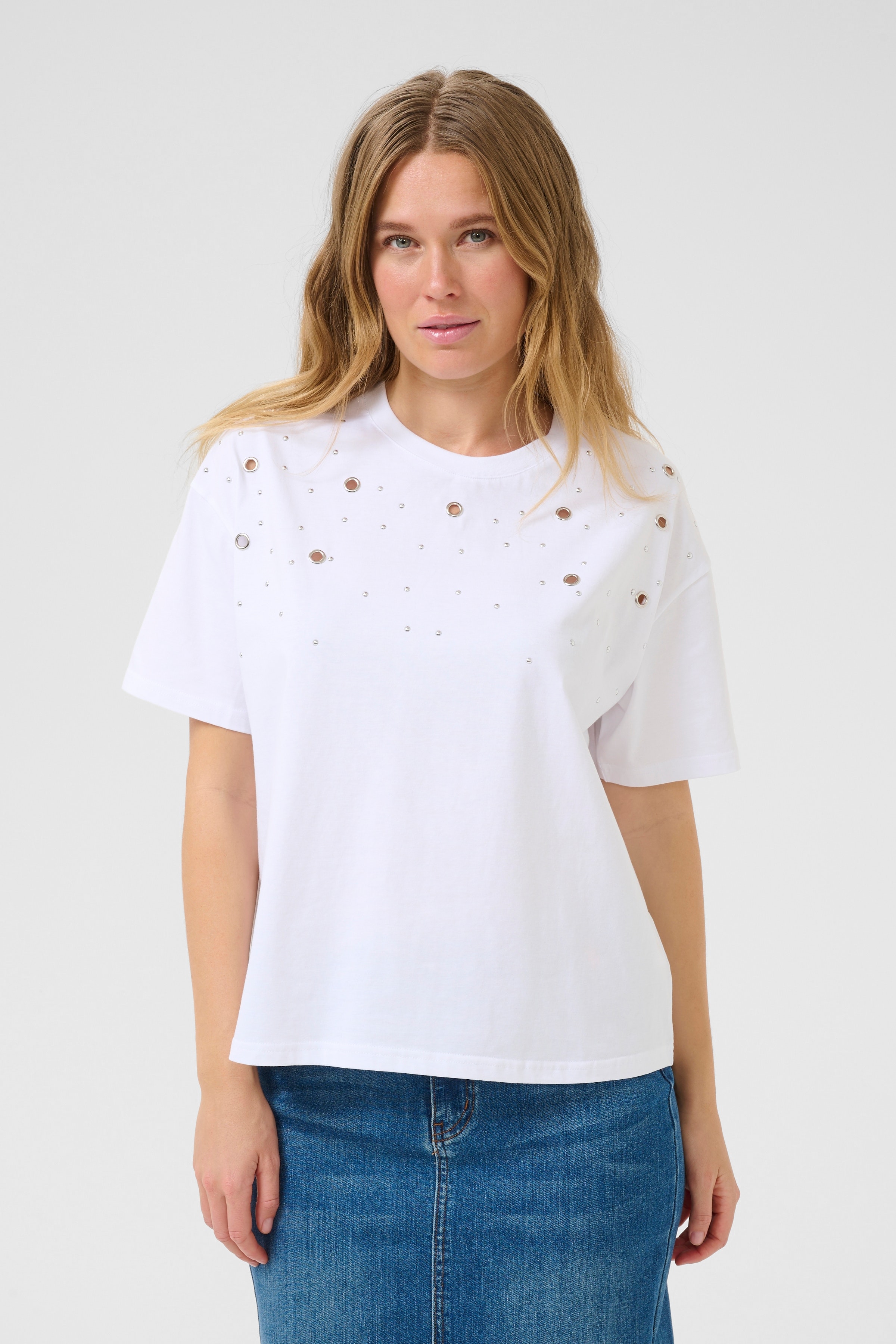 KAcleo T-shirt LOOKBOOK FRONT 10552462-110601