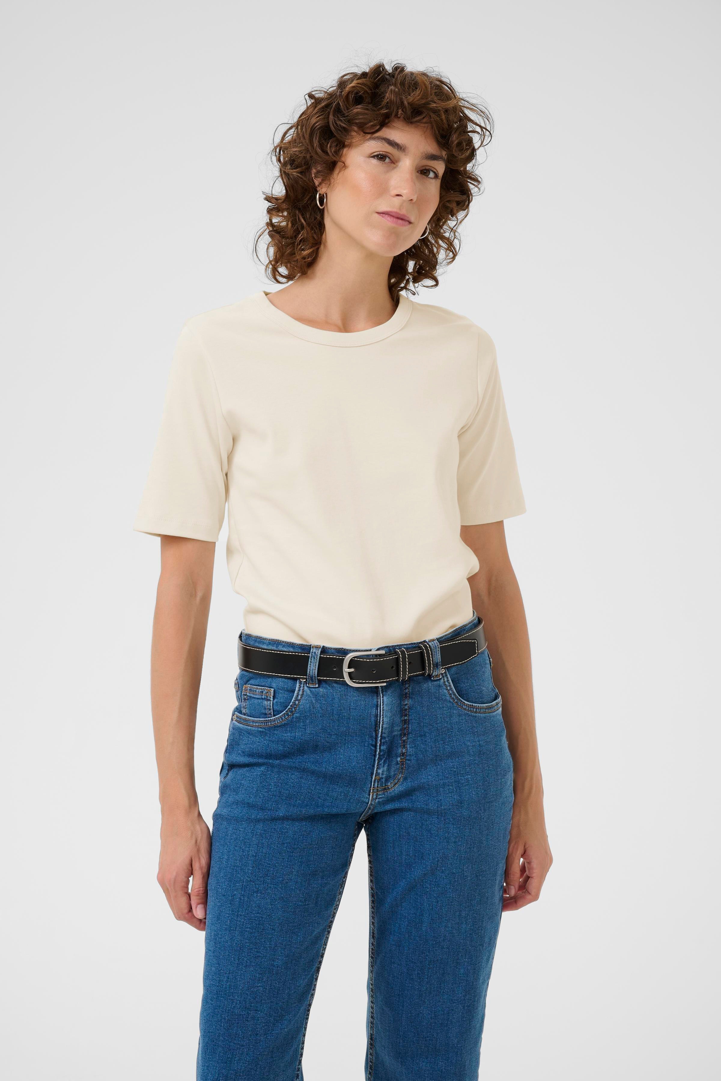 RatanaPW T-shirt LOOKBOOK FRONT 30309870-120304