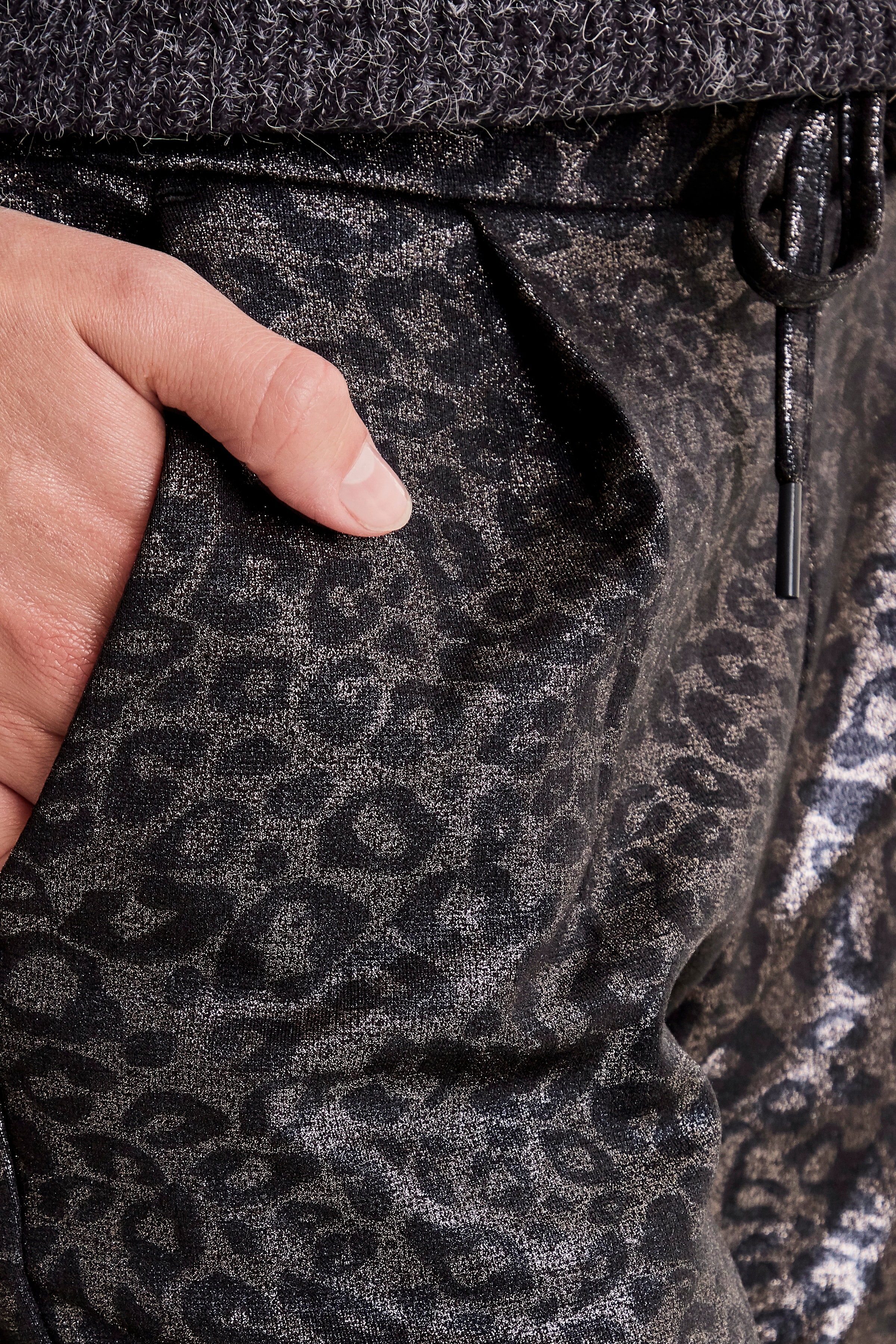 Pants-knitted LOOKBOOK DETAIL 20111813-10011