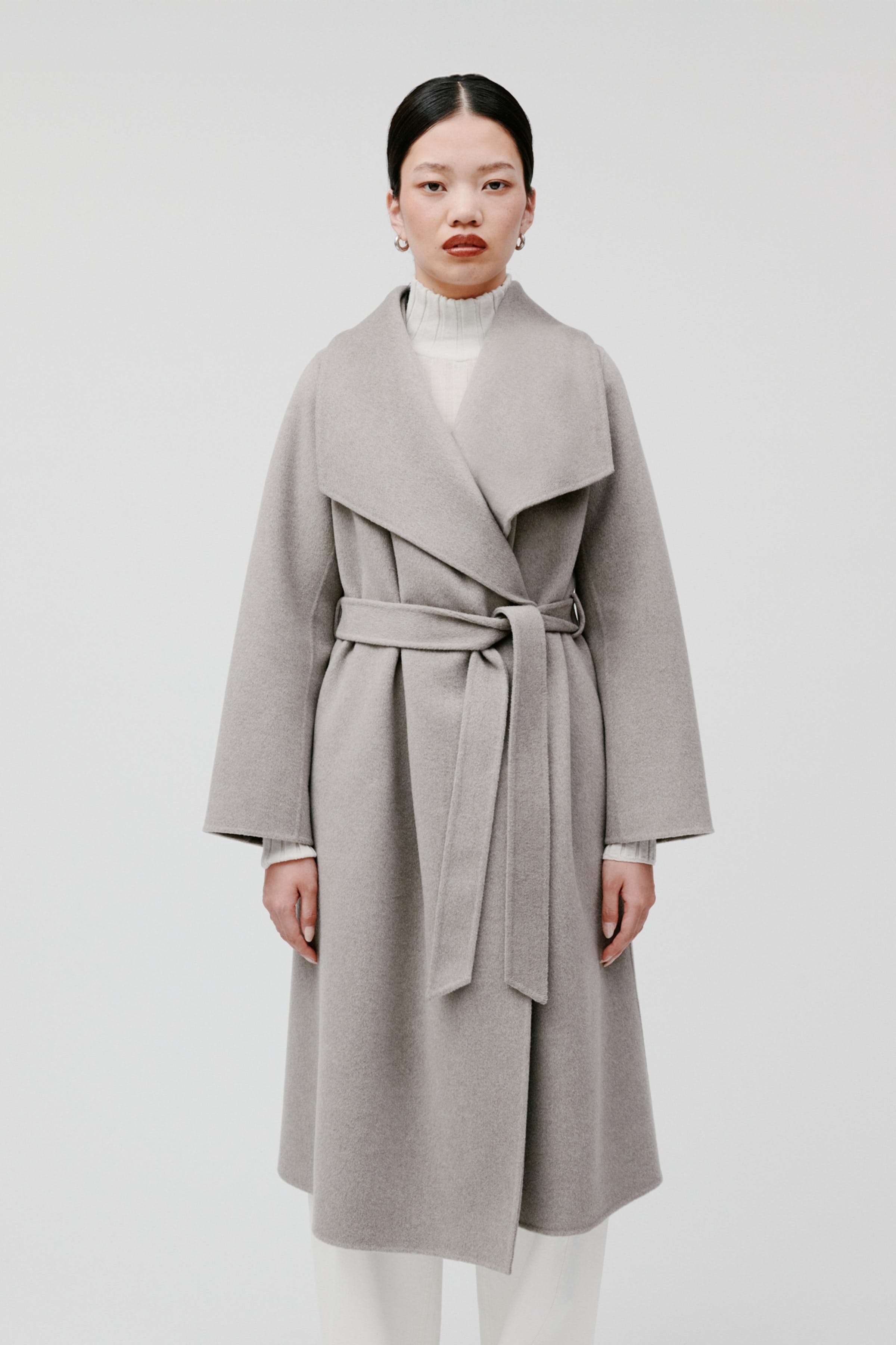 CARRIE ROSE Kåpe LOOKBOOK FRONT 30600562-BE457