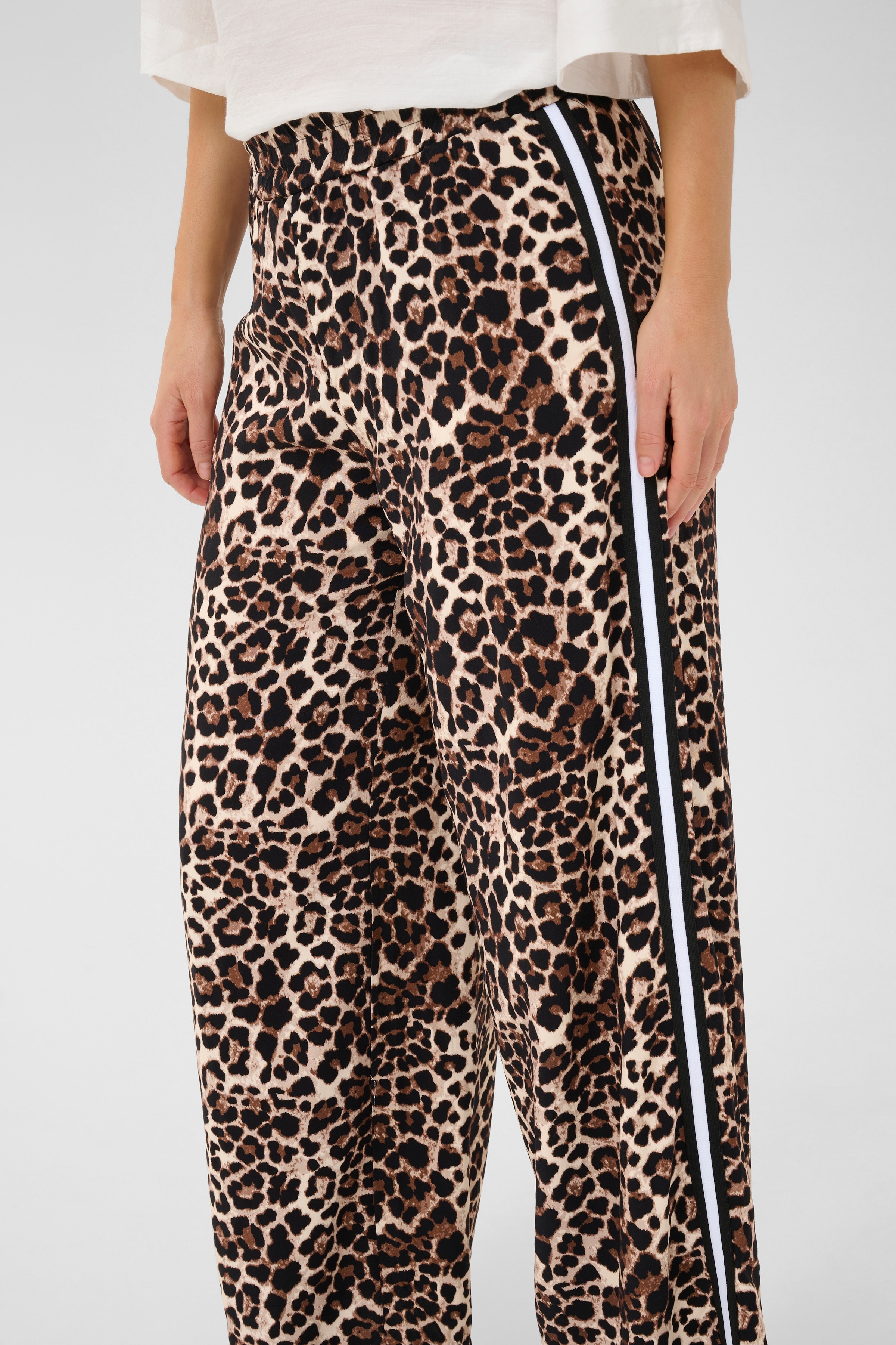 BPlotti Byxor LOOKBOOK DETAIL 40103540-400860