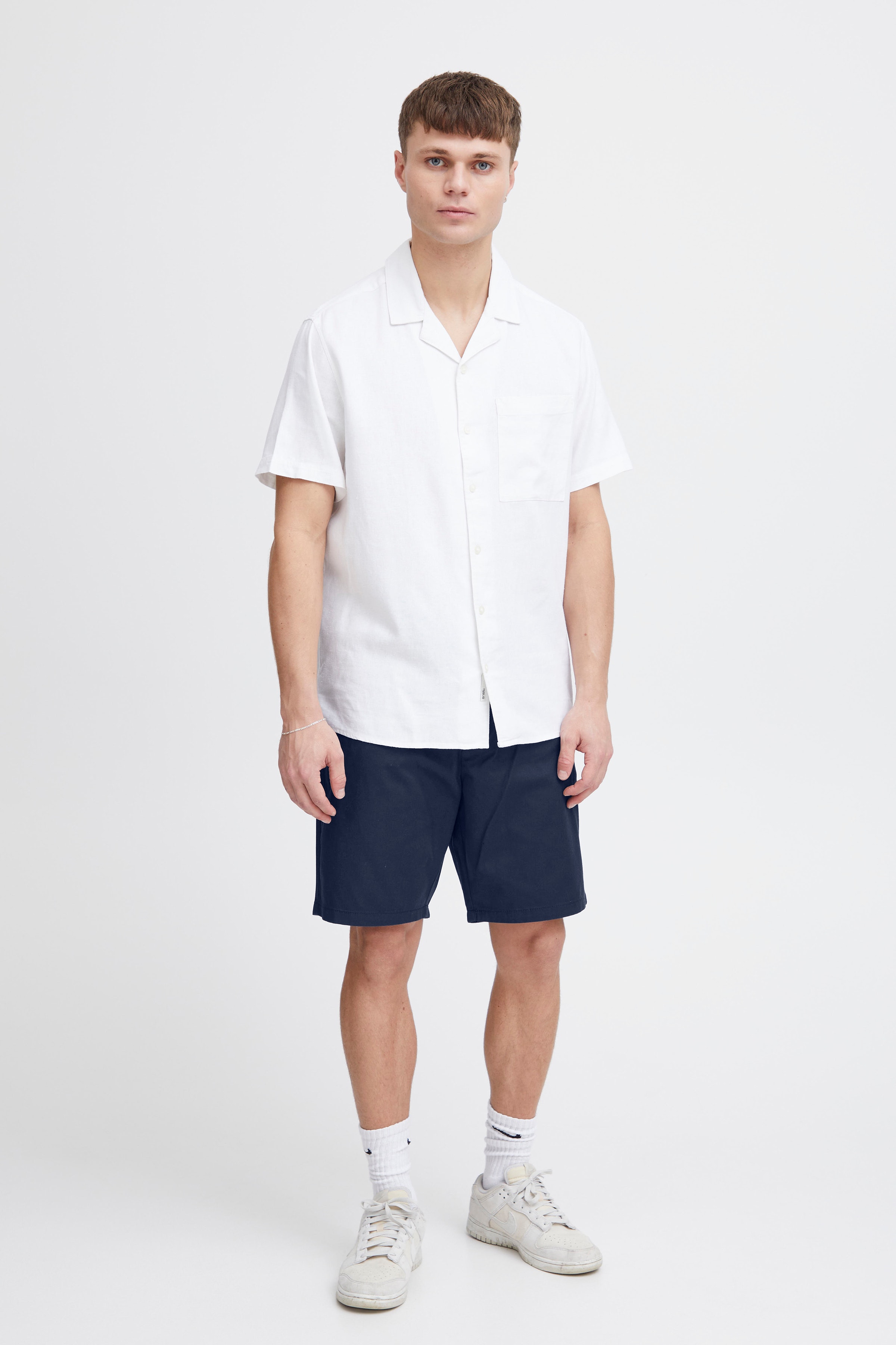 SDELDRIC Shorts LOOKBOOK FRONT 21107653-194010