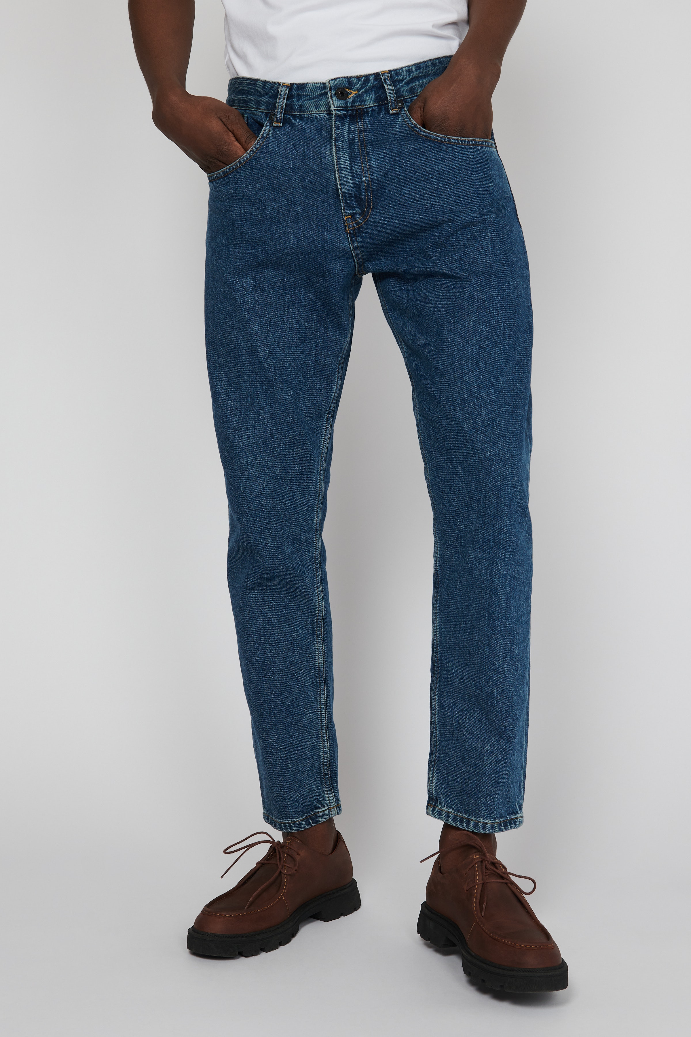 MAtrevor Jeans LOOKBOOK FRONT 30206601-300280