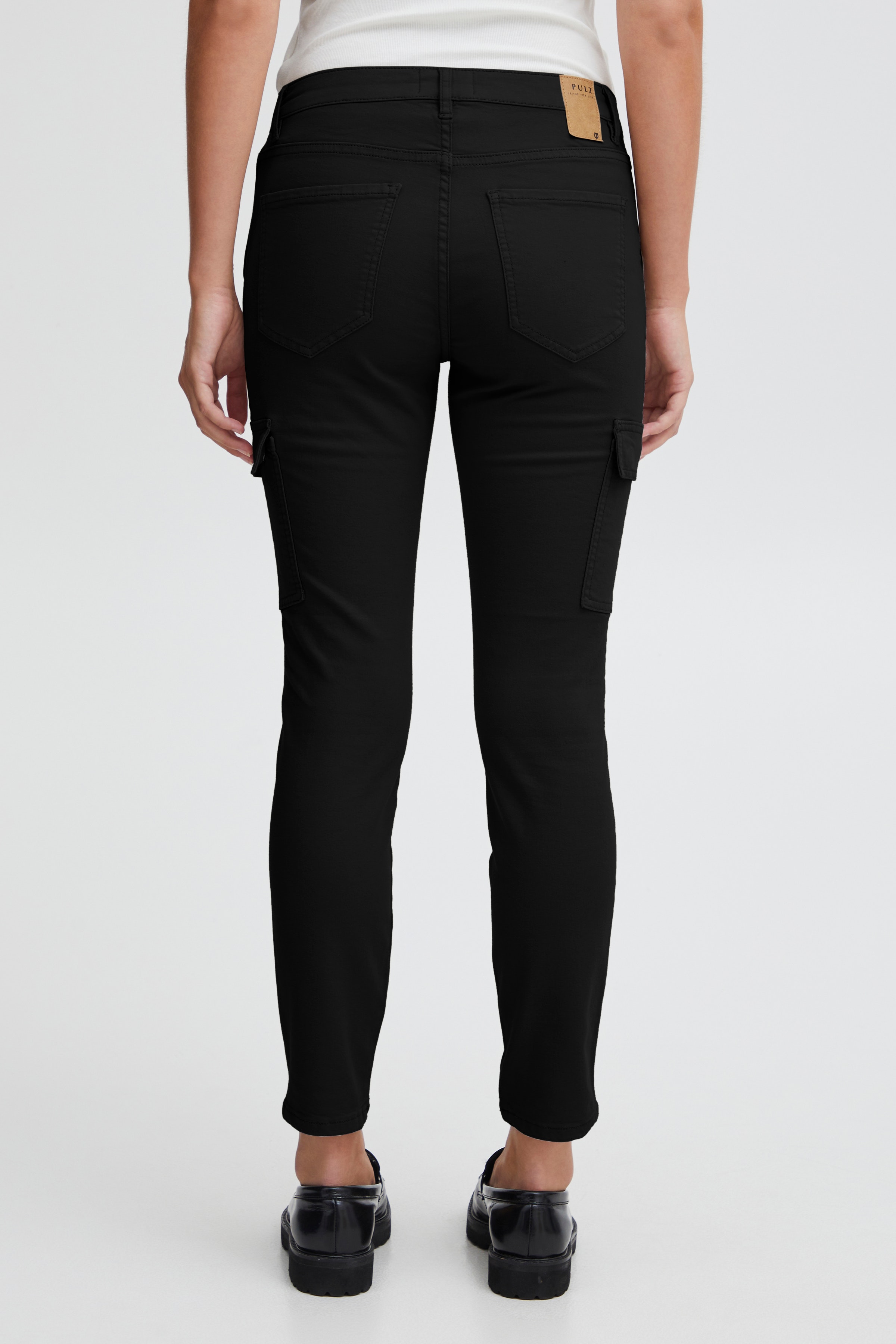 PZROSITA Hose LOOKBOOK BACK 50207391-193911