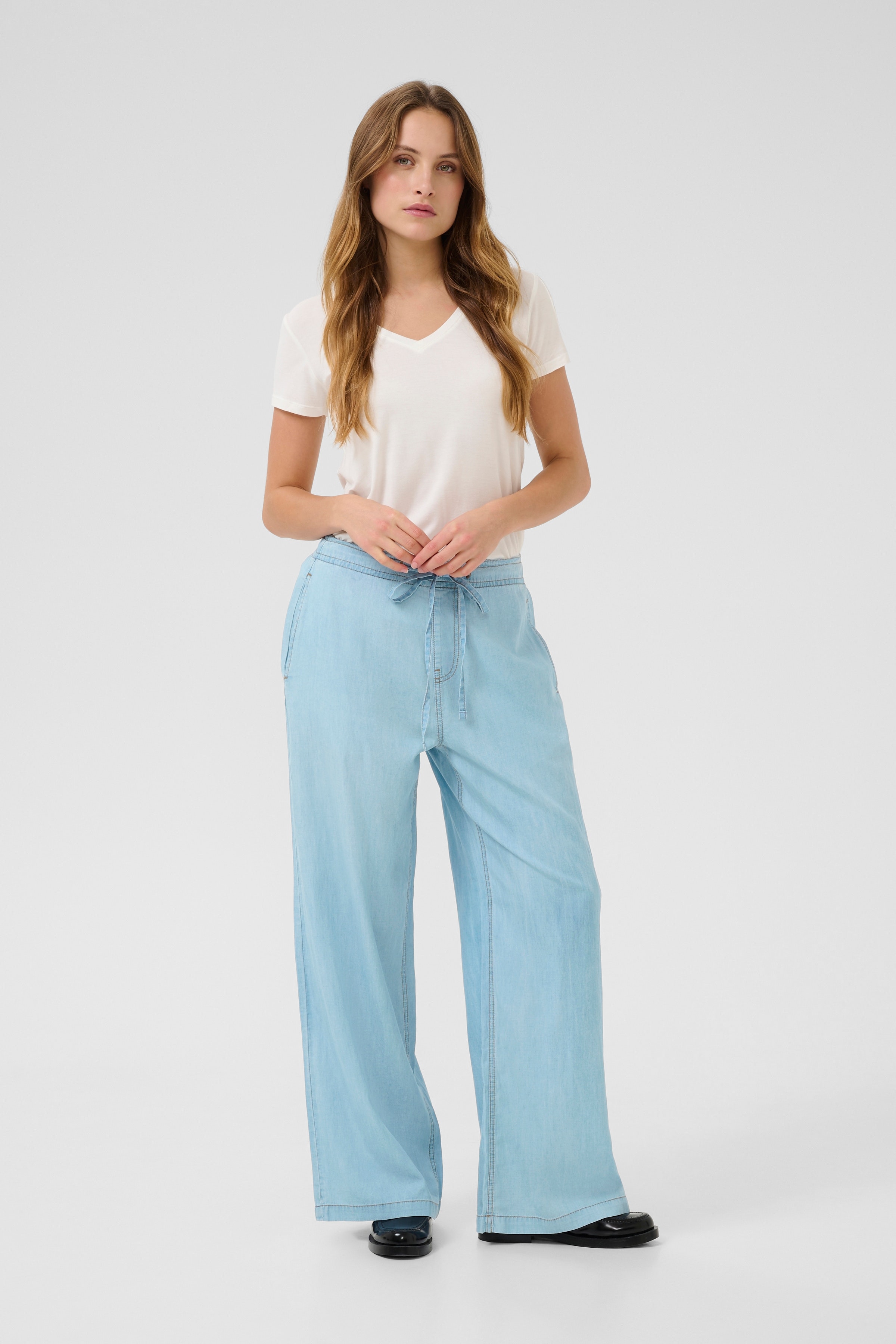 CUcitha Trousers LOOKBOOK FRONT 50111803-500027