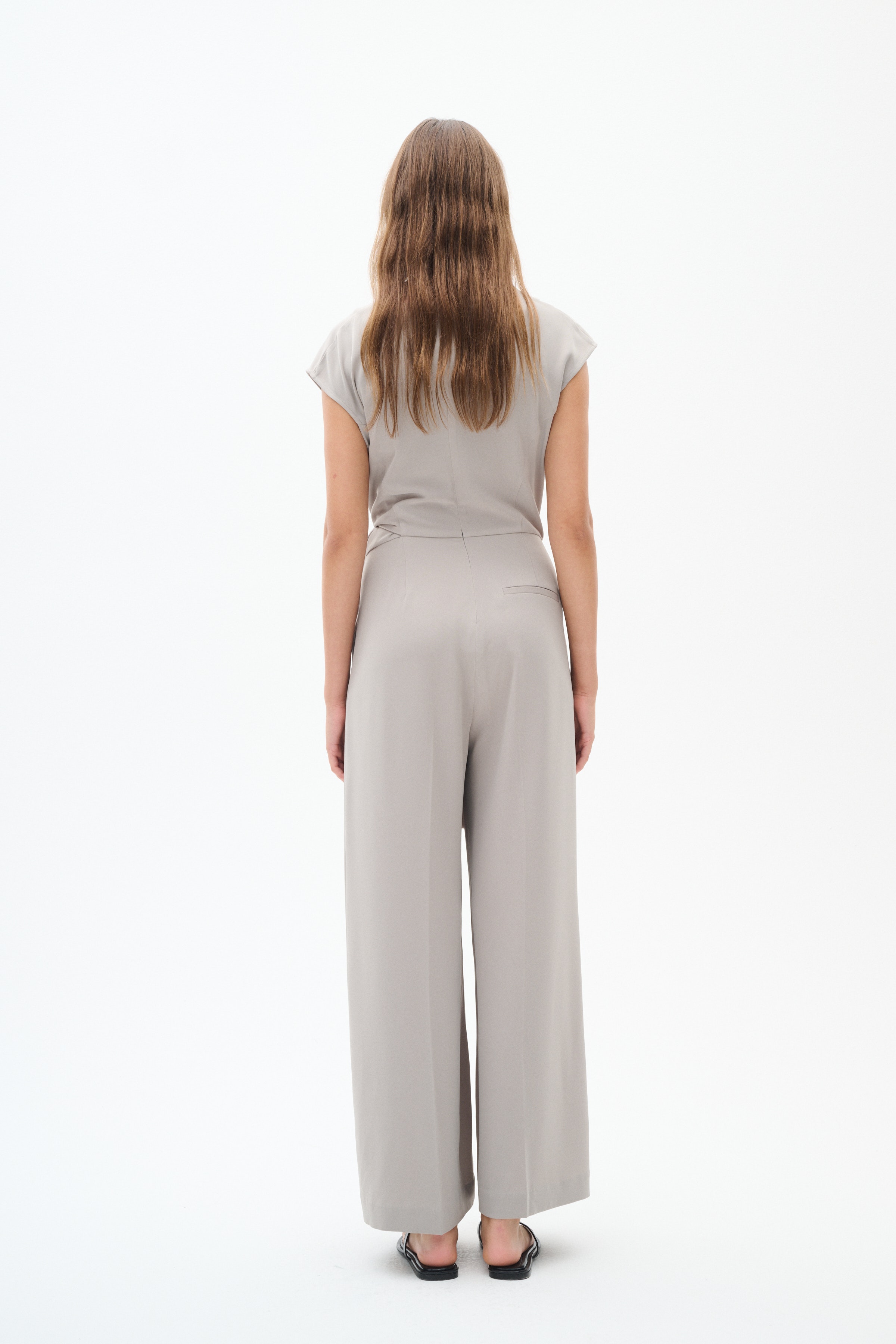 ZhenyIW Overall LOOKBOOK FRONT 30110096-170207