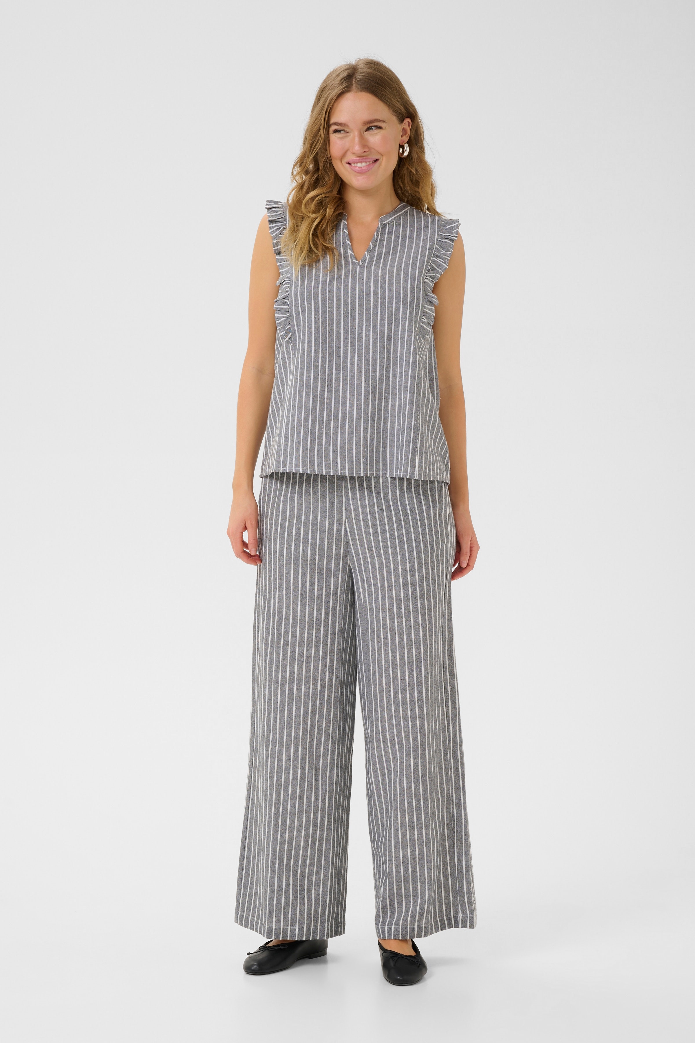 BPmalena Bluse LOOKBOOK FRONT 10590900-107818B