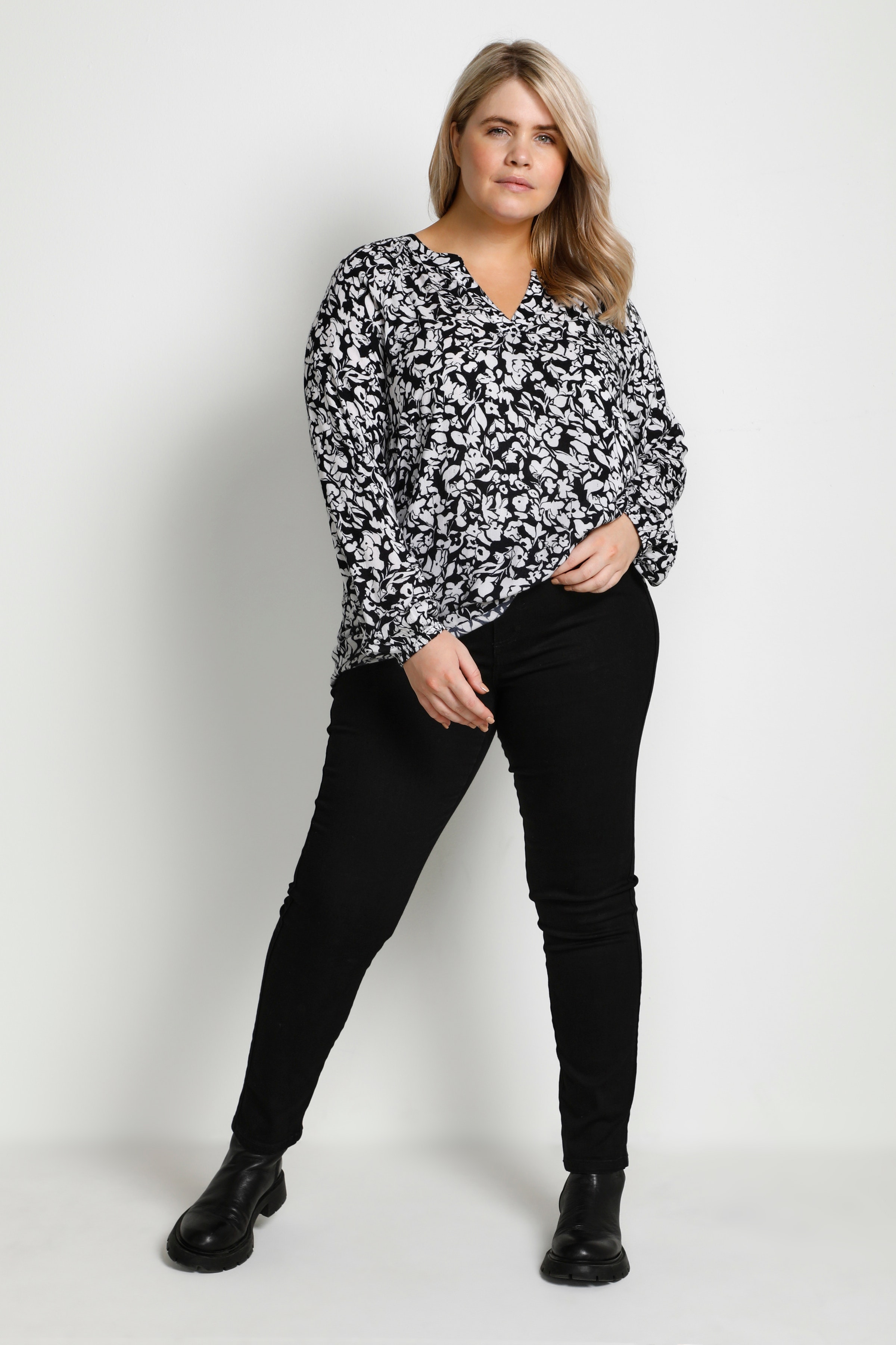 KCburma Blouse with long sleeve LOOKBOOK FRONT 10580972-103088