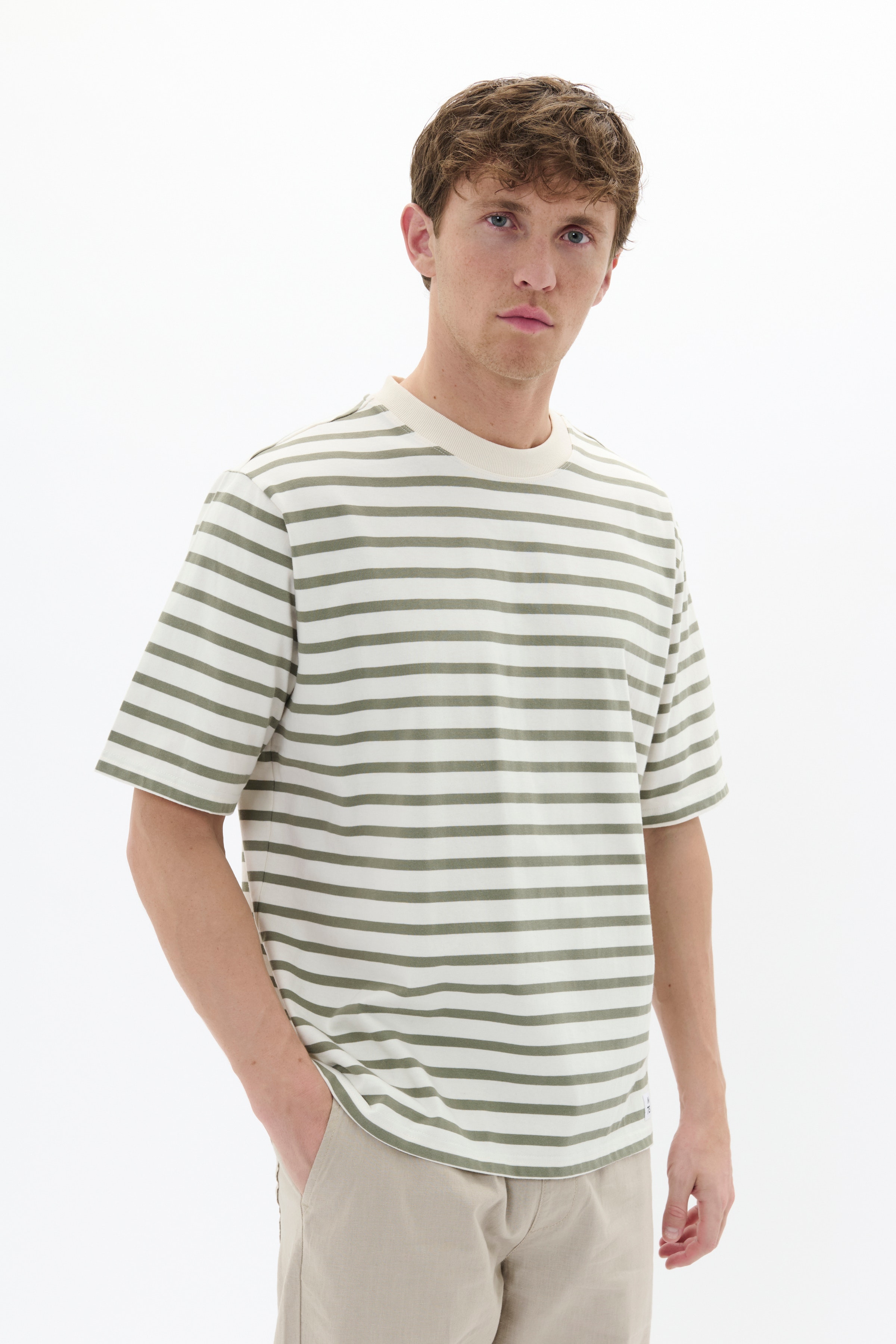 MAhudson M73 T-shirt LOOKBOOK FRONT 30207830-180312