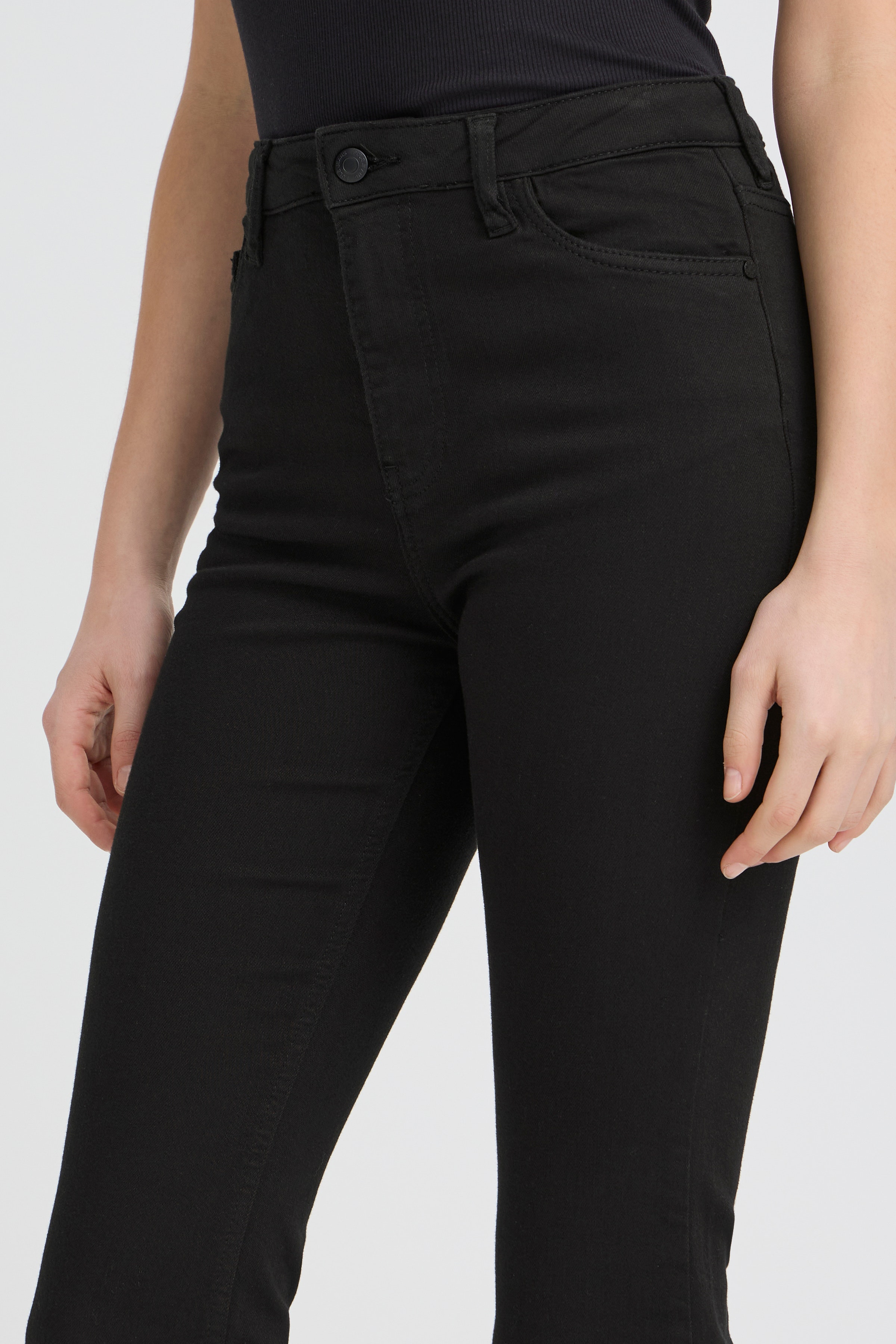 PZBECCA UHW Bootcut Leg LOOKBOOK DETAIL 50208722-200004