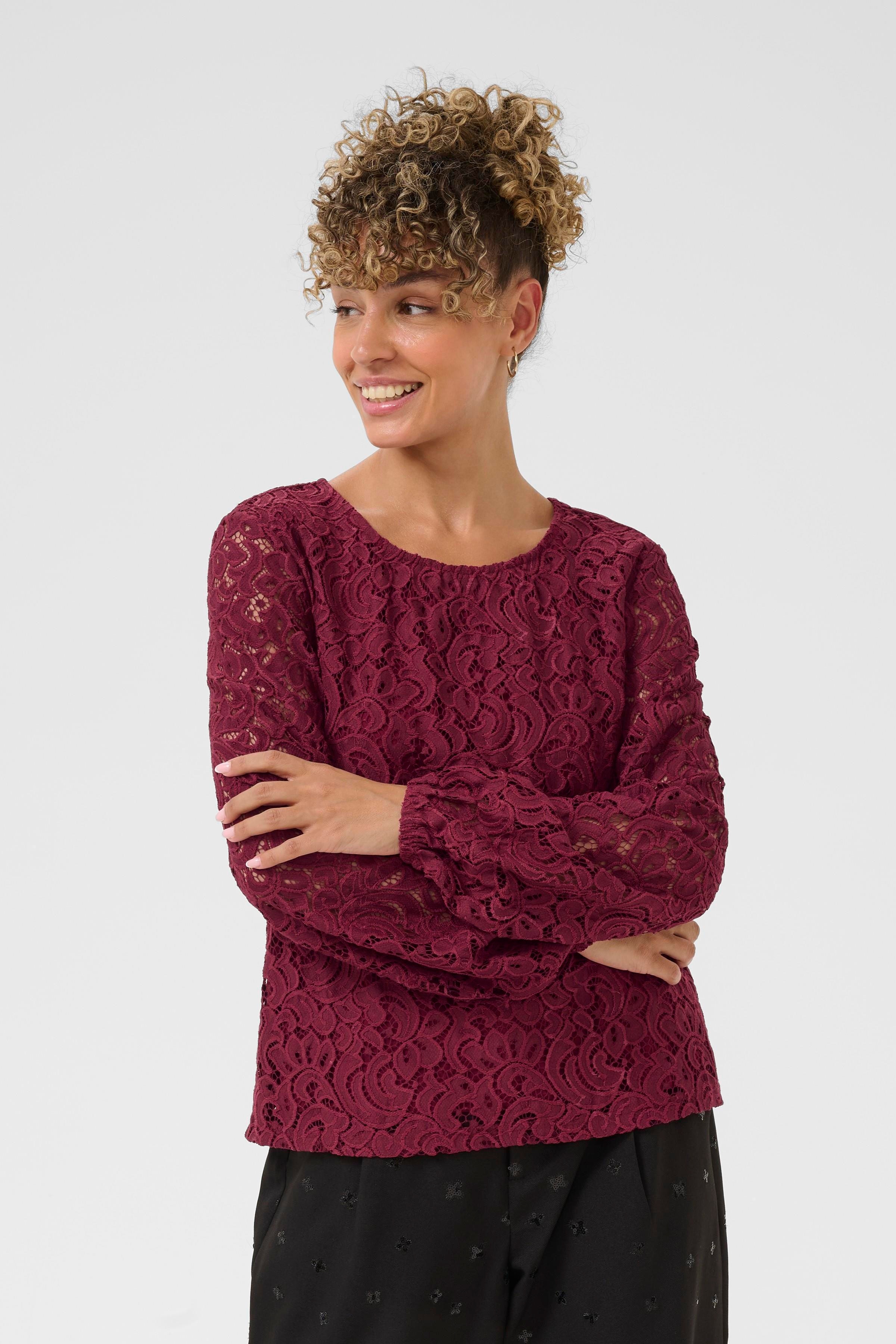 CRThit Blouse LOOKBOOK FRONT 10614413-191522