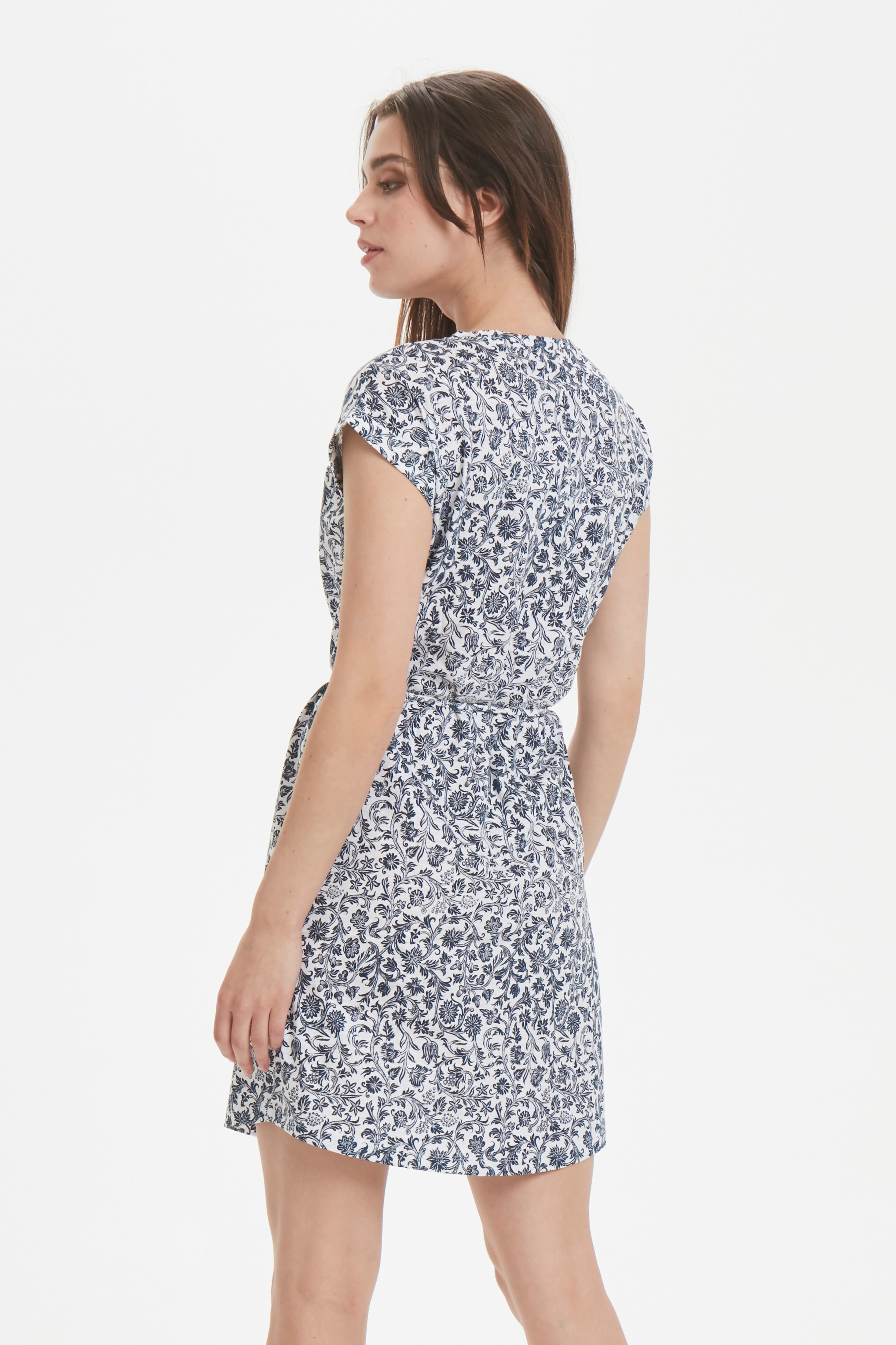 Kleid LOOKBOOK FRONT 30303346-34032