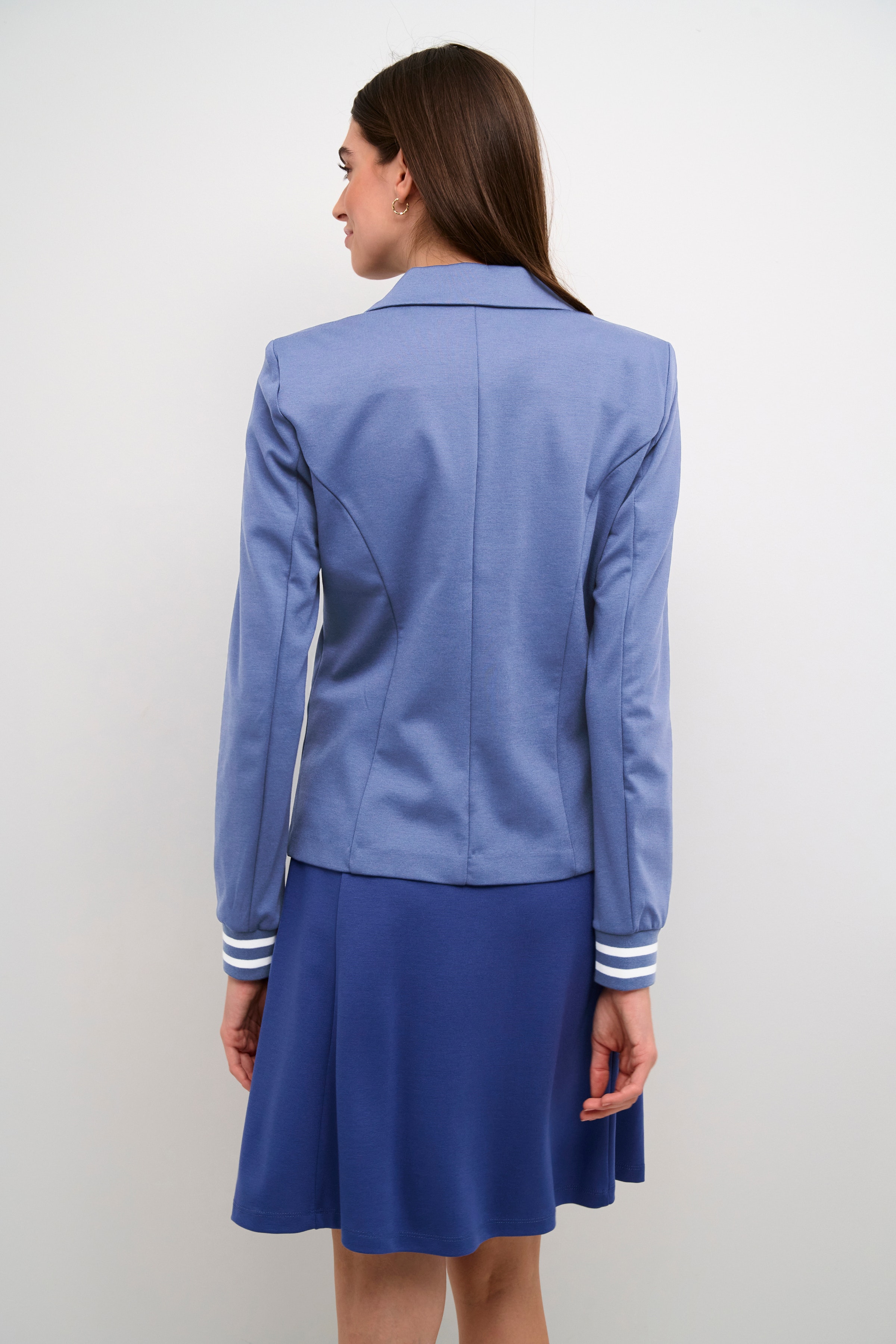 Kinnie Blazer LOOKBOOK BACK 10550800-106010