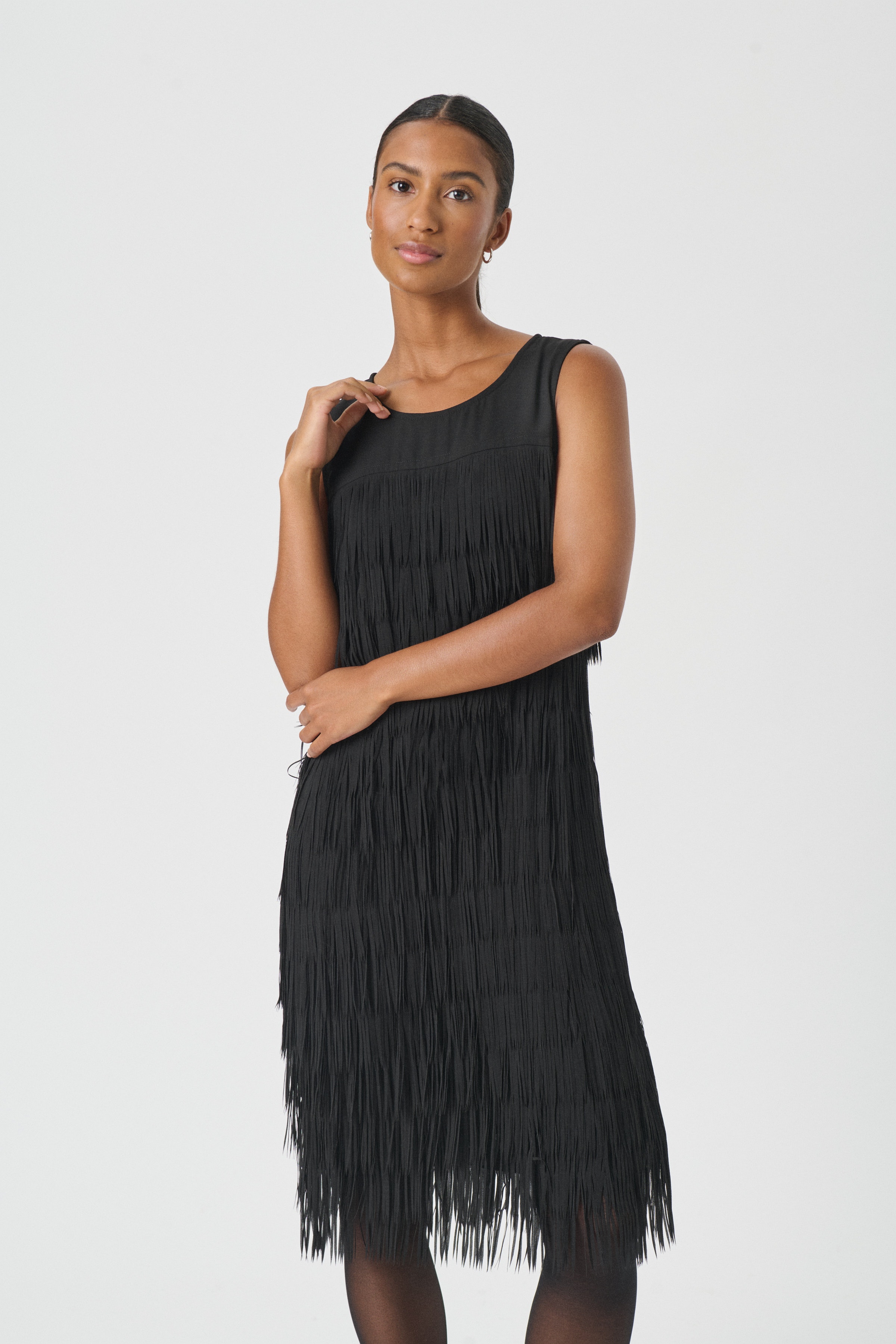 VirginiaPW Dress LOOKBOOK FRONT 30310168-194008