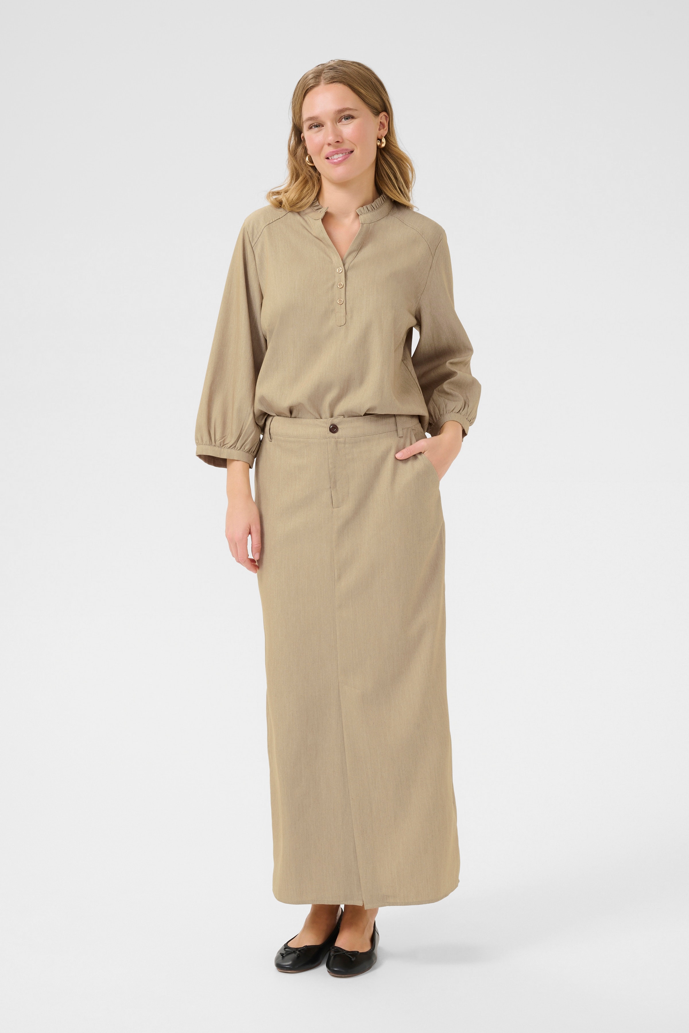 BPravna Kjol LOOKBOOK FRONT 10590888-1713121B