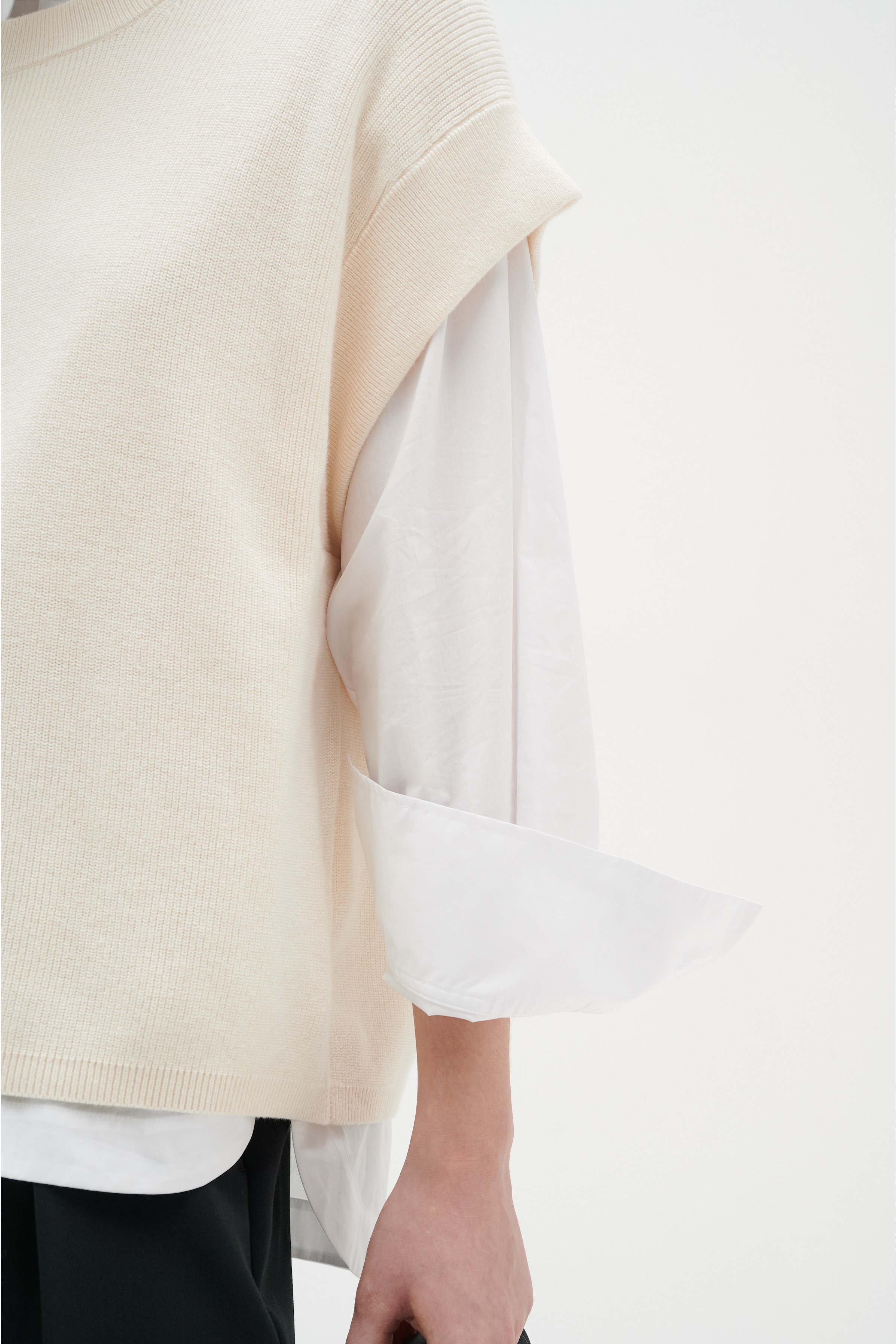 InaIW Pullover LOOKBOOK DETAIL 30108480-110701