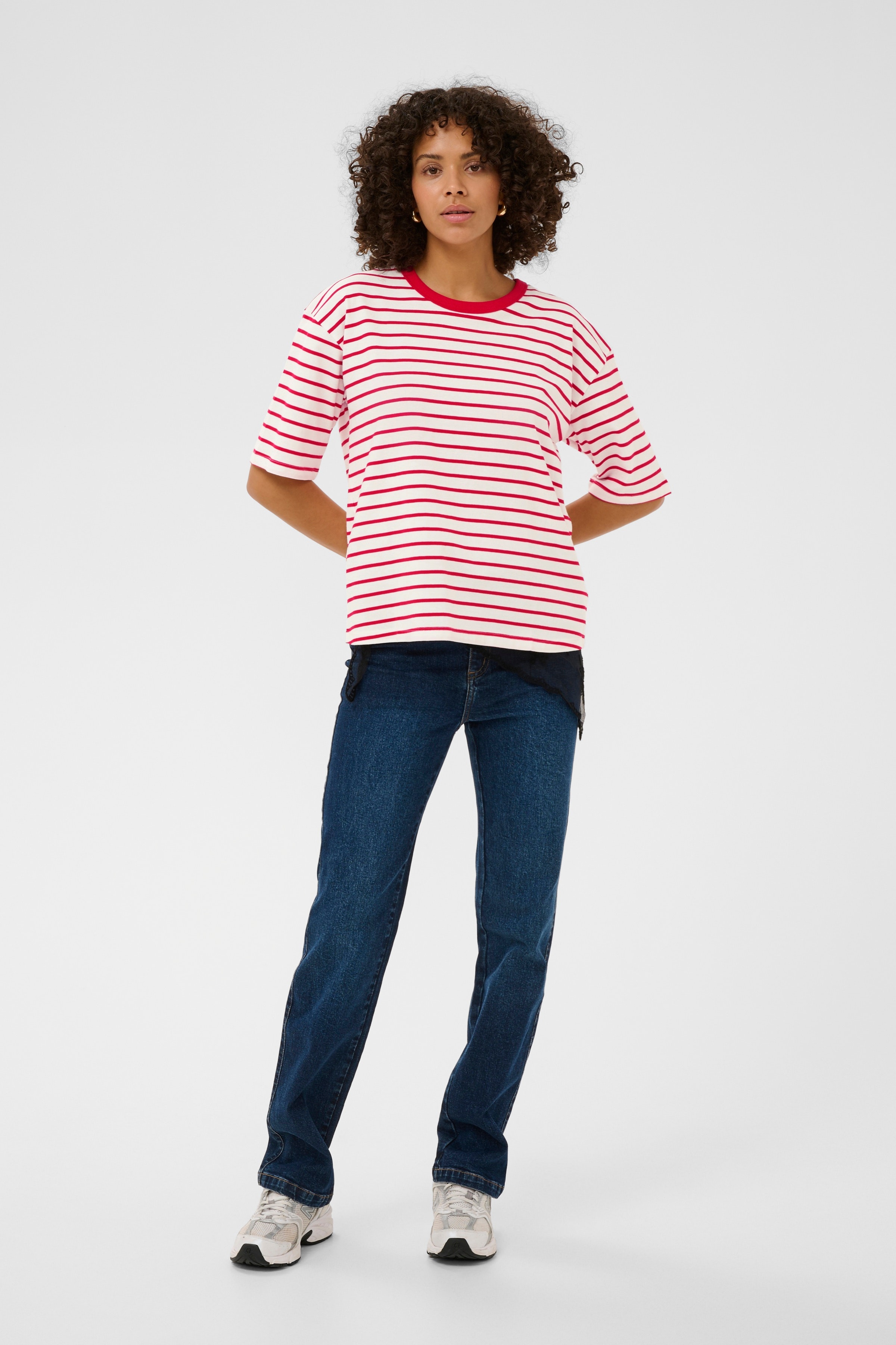 KAcara T-shirt LOOKBOOK FRONT 10511913-109615