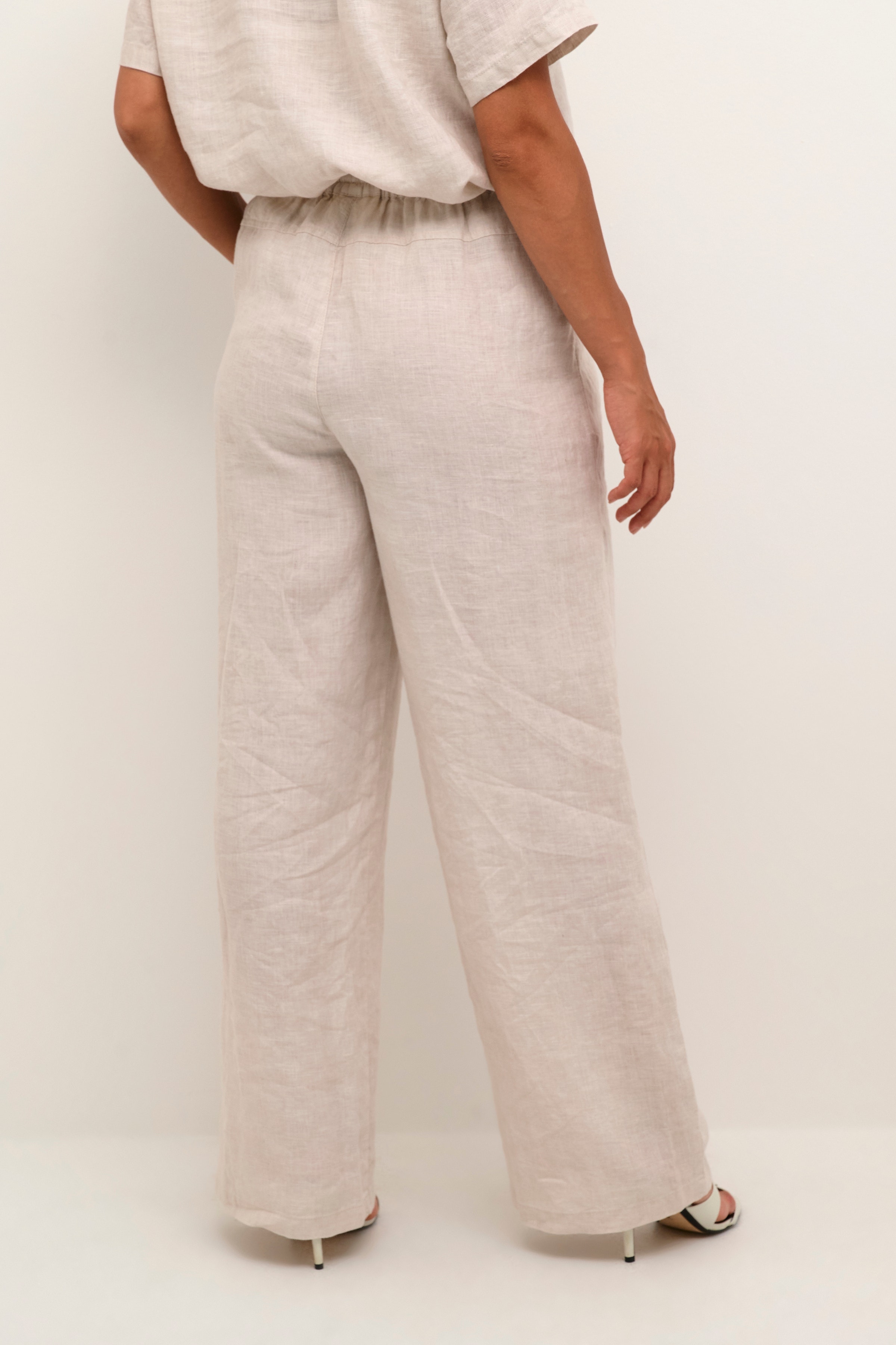 CRBellis Linen trousers LOOKBOOK BACK 10611574-104537