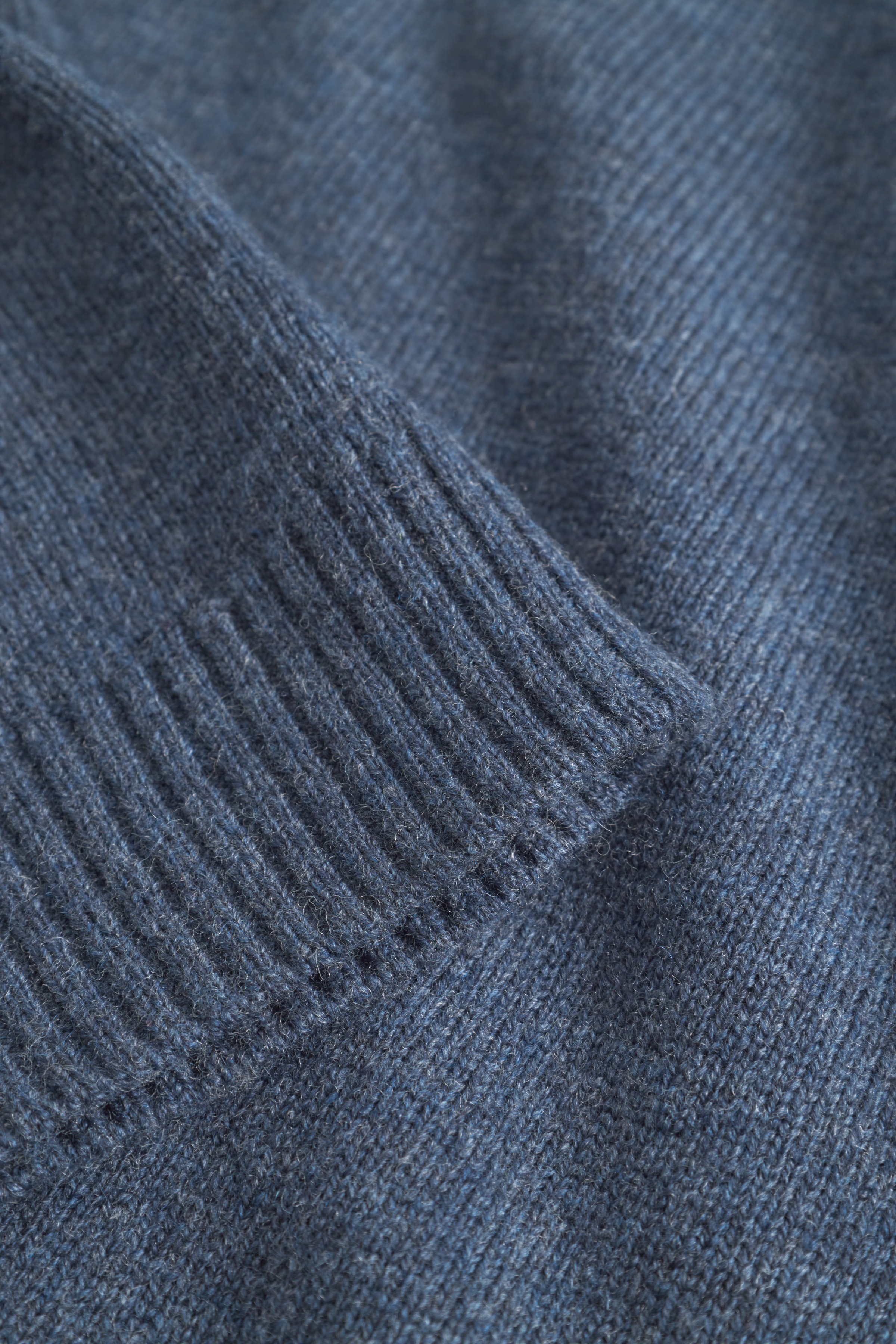 WWTay Lambswool Pullover PACK DETAIL 30251382-194009