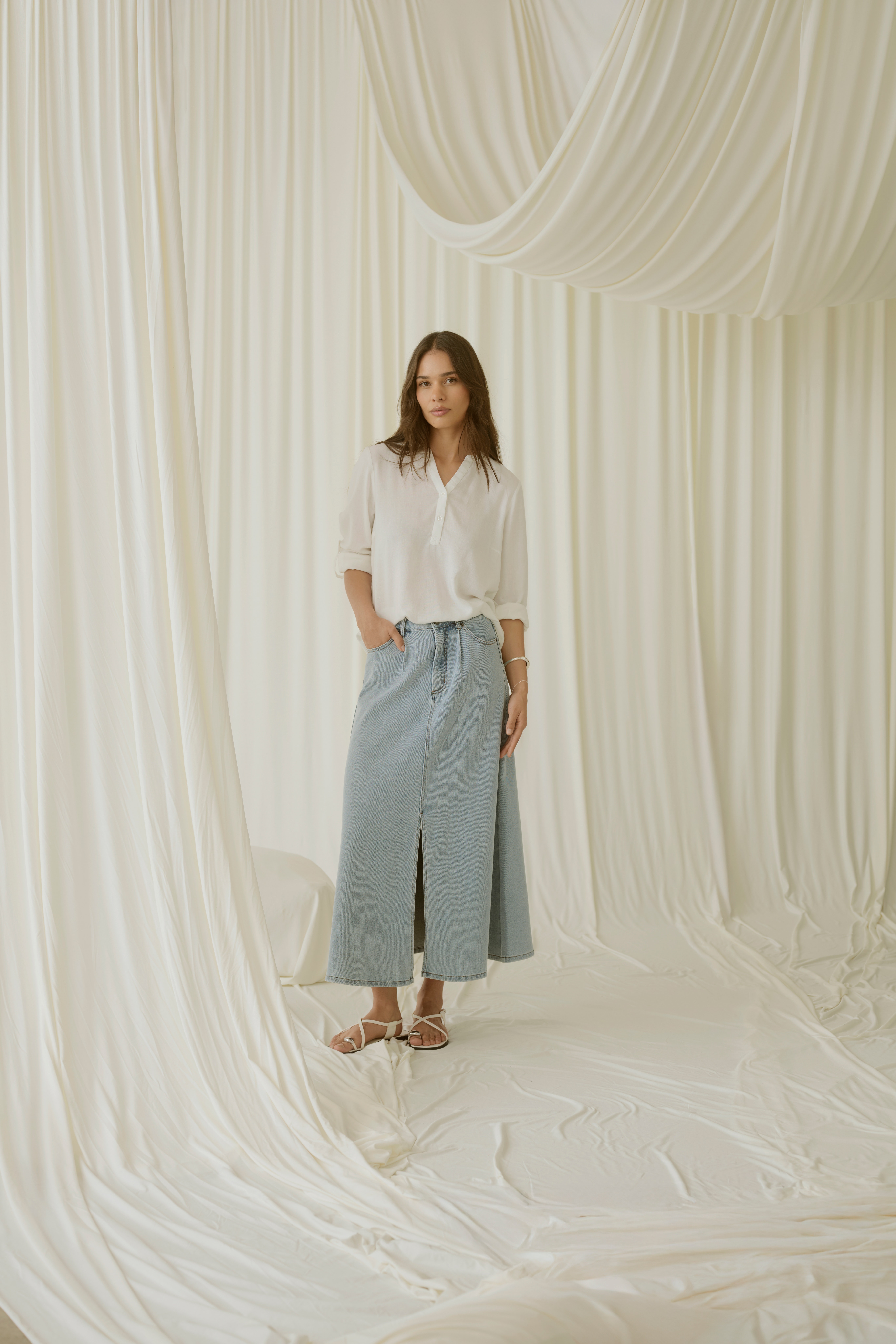 KAmilia Linen blouse LOCATION NONE 10508313-110602