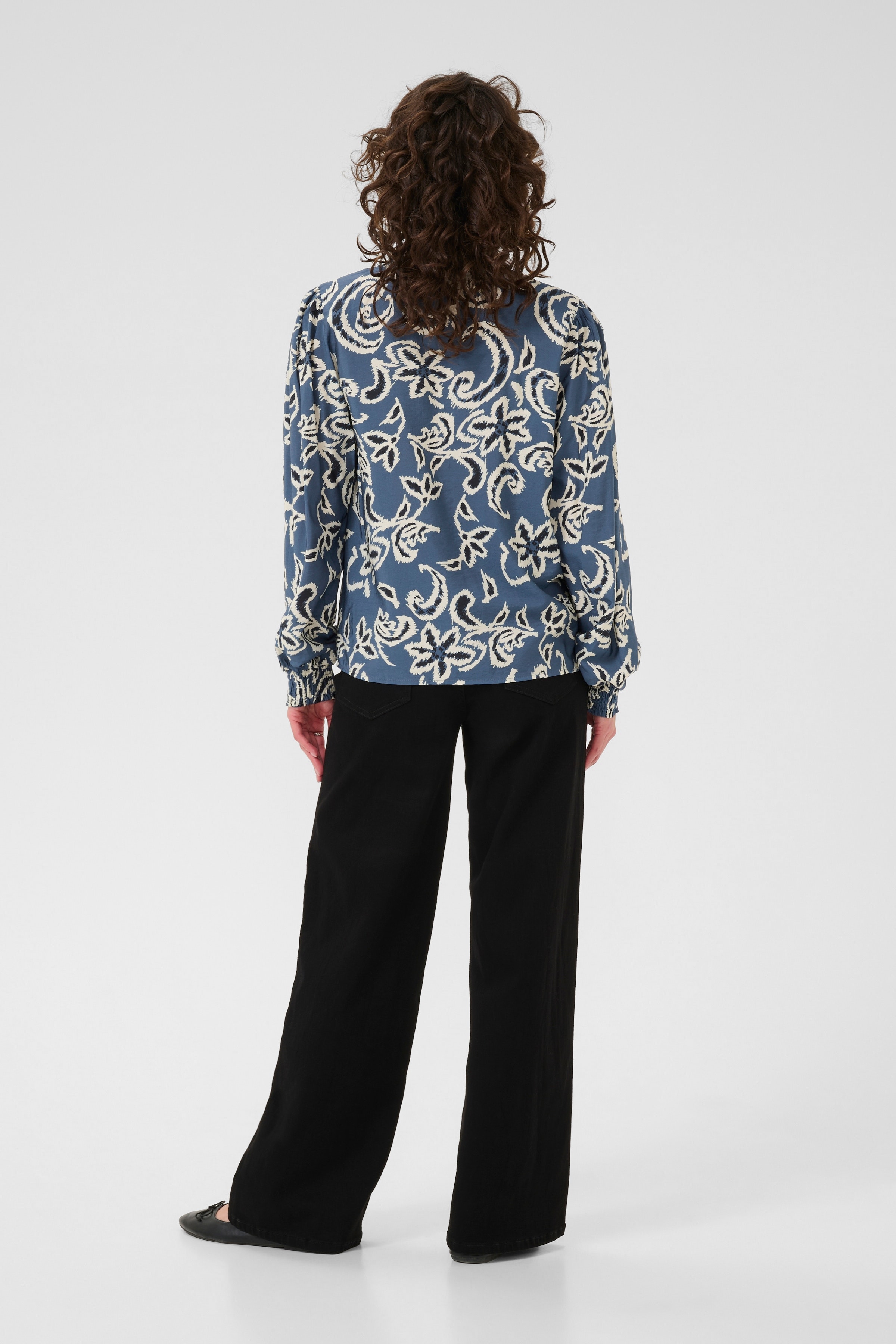 KAdahlia Bluse LOOKBOOK BACK 10510568-108221