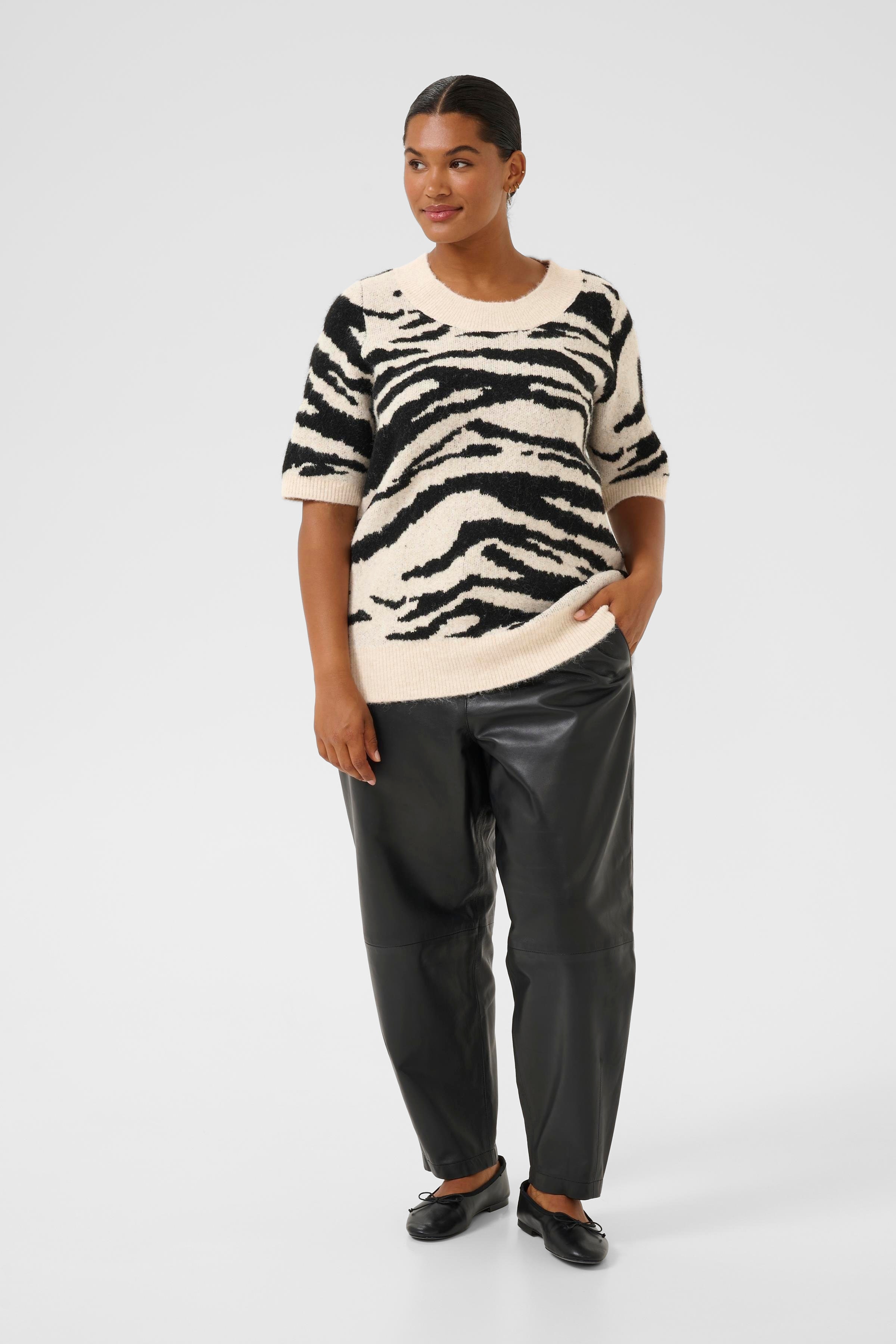 KCsandia Pullover LOOKBOOK FRONT 10583698-108299