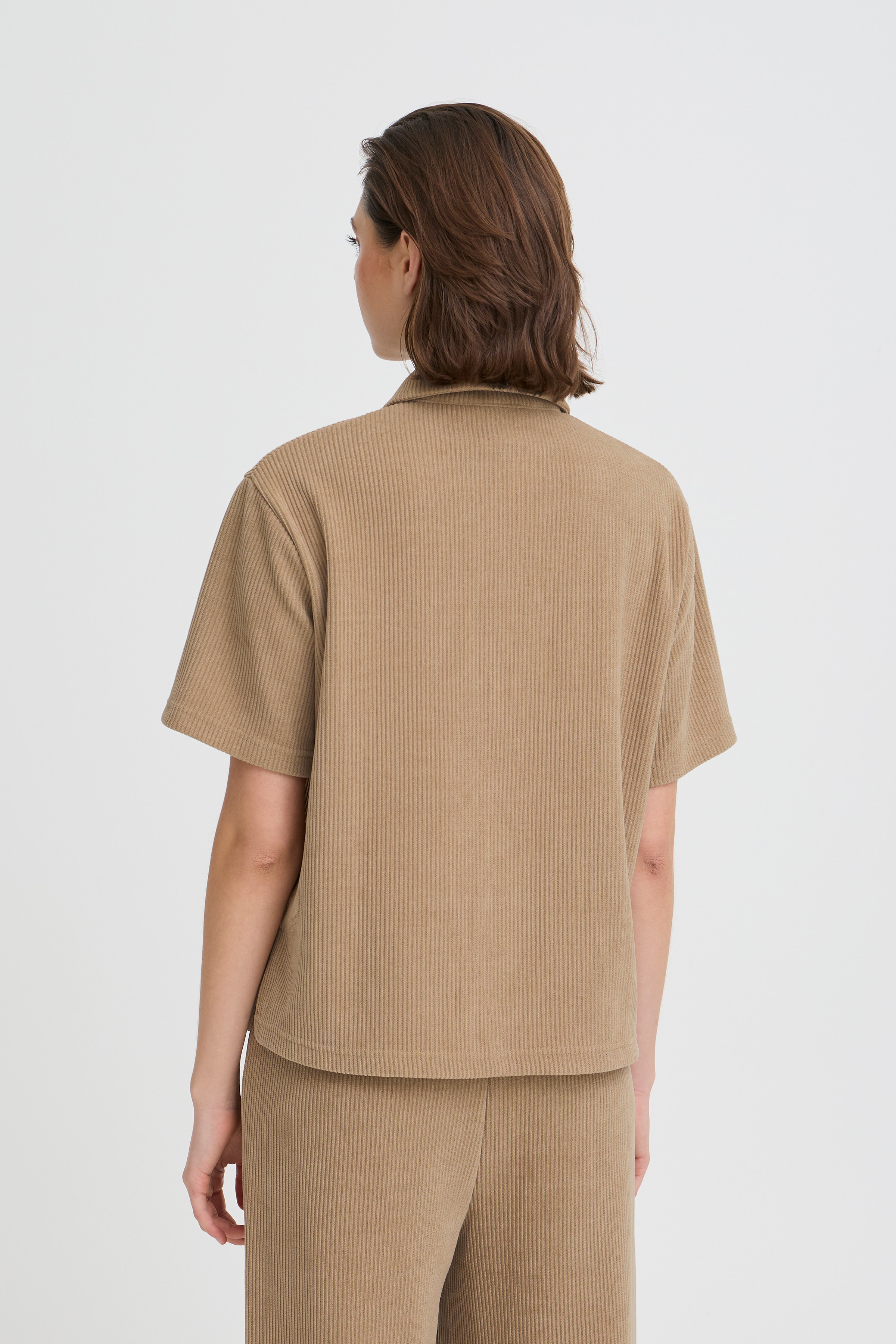 IHKATE Rock LOOKBOOK BACK 20125239-171314