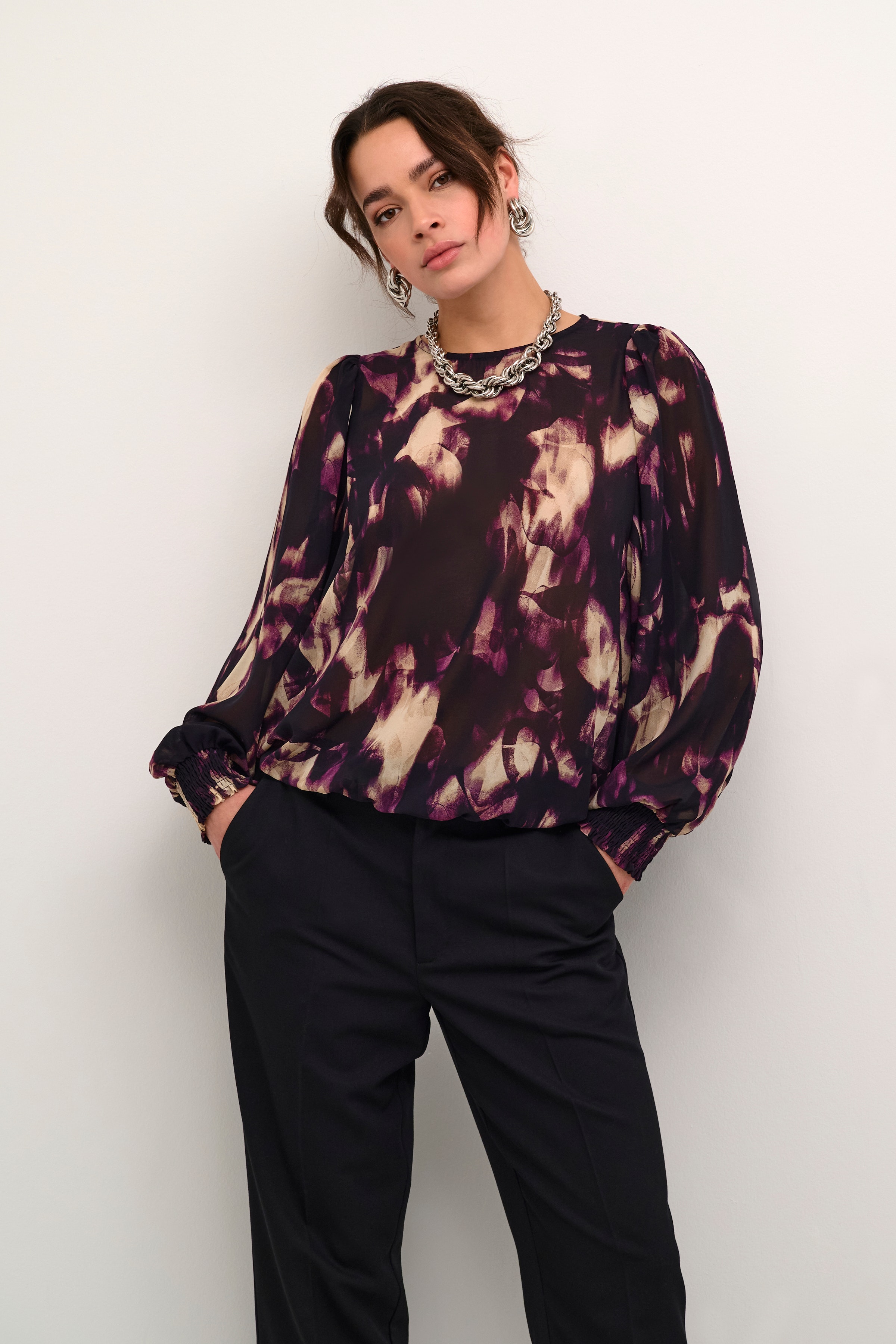 KAaska Blouse LOOKBOOK FRONT 10509238-106600