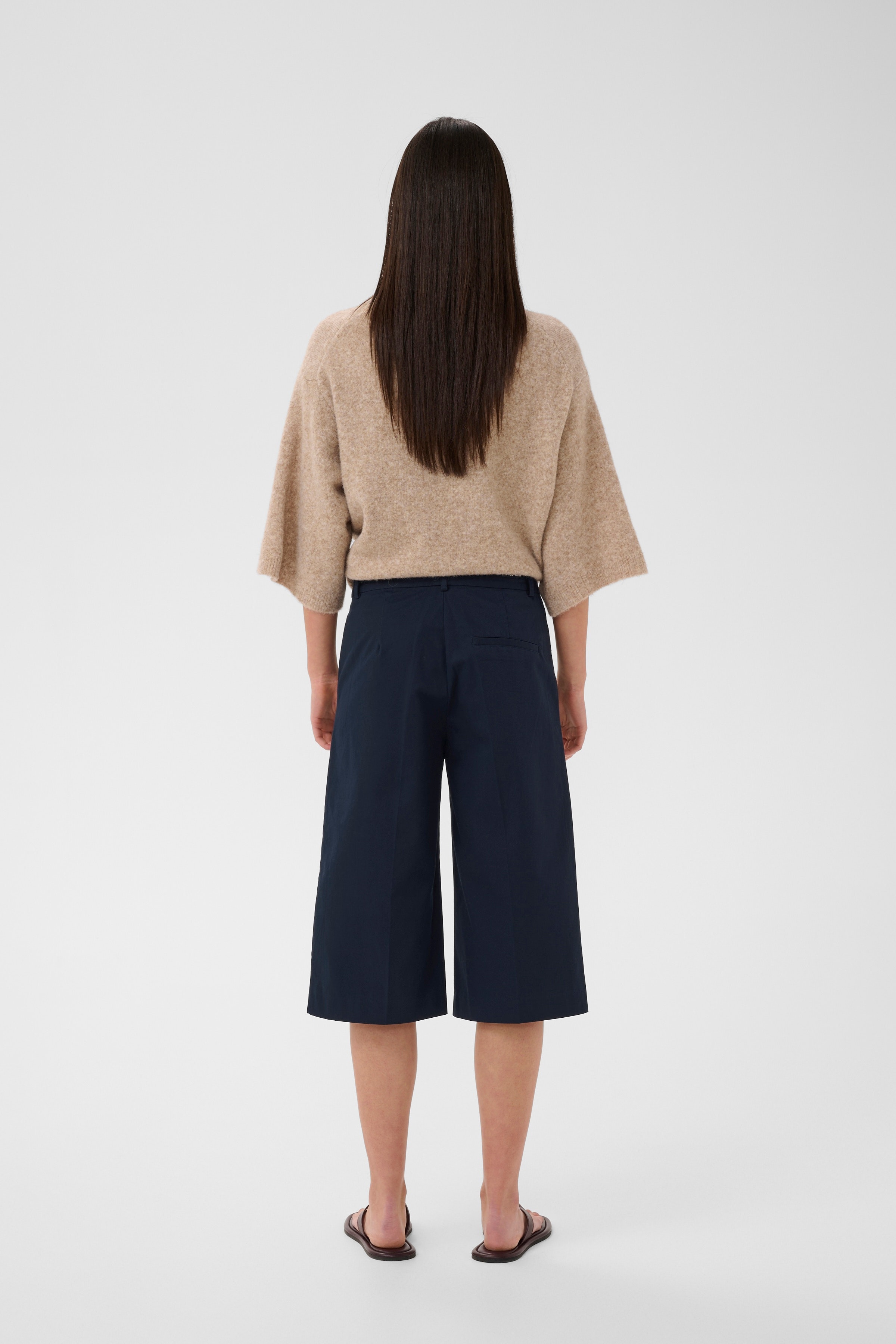 DIAZIW Culotte Trousers / Shorts LOOKBOOK BACK 30112320-193831