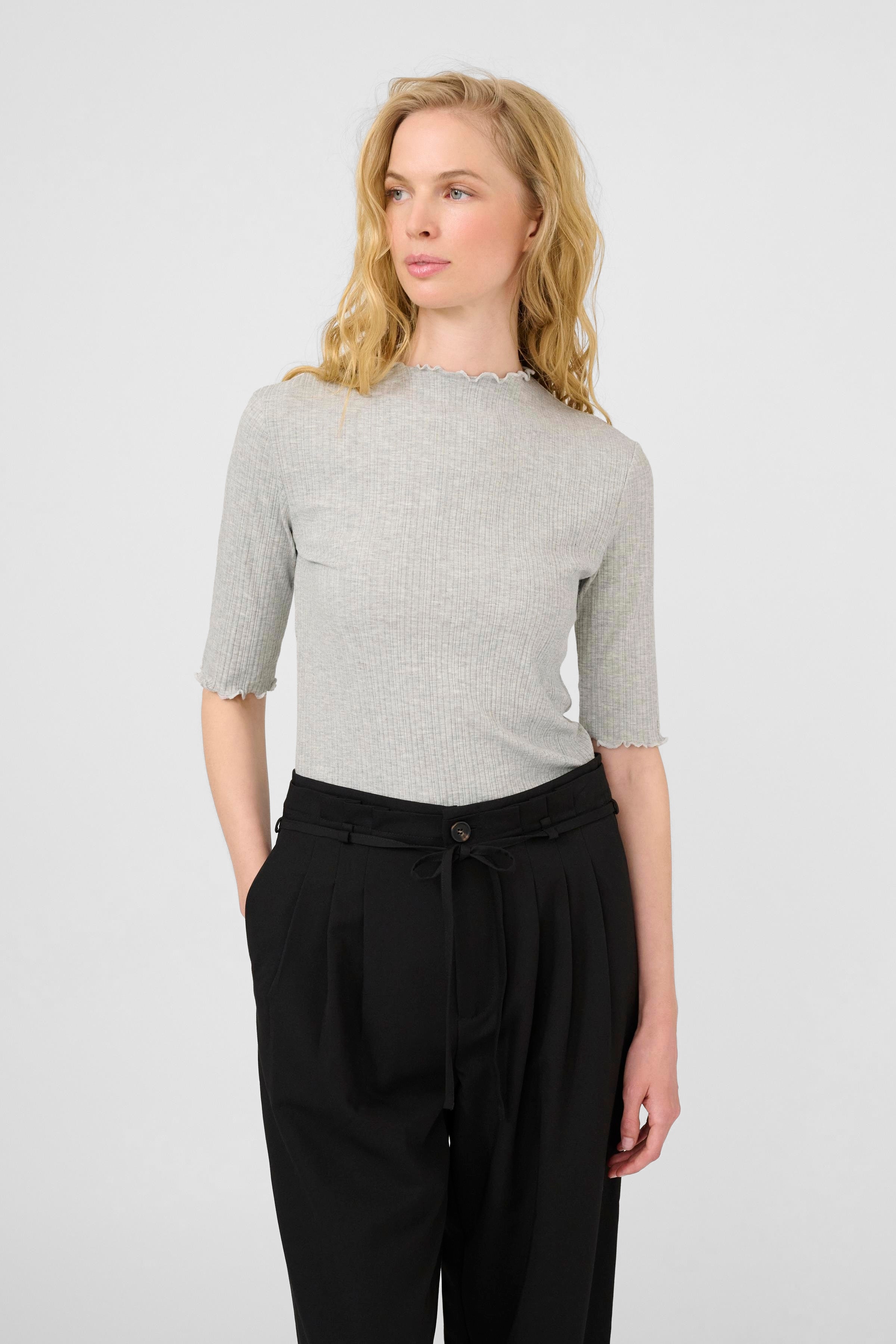 CandaceKB T-shirt LOOKBOOK FRONT 10103315-1638011