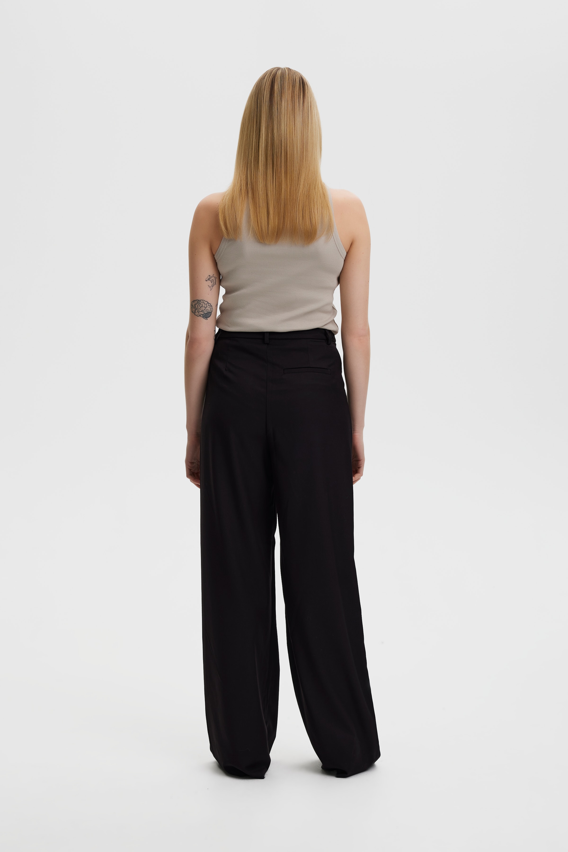 PaulaGZ Trousers LOOKBOOK BACK 10905914-100017