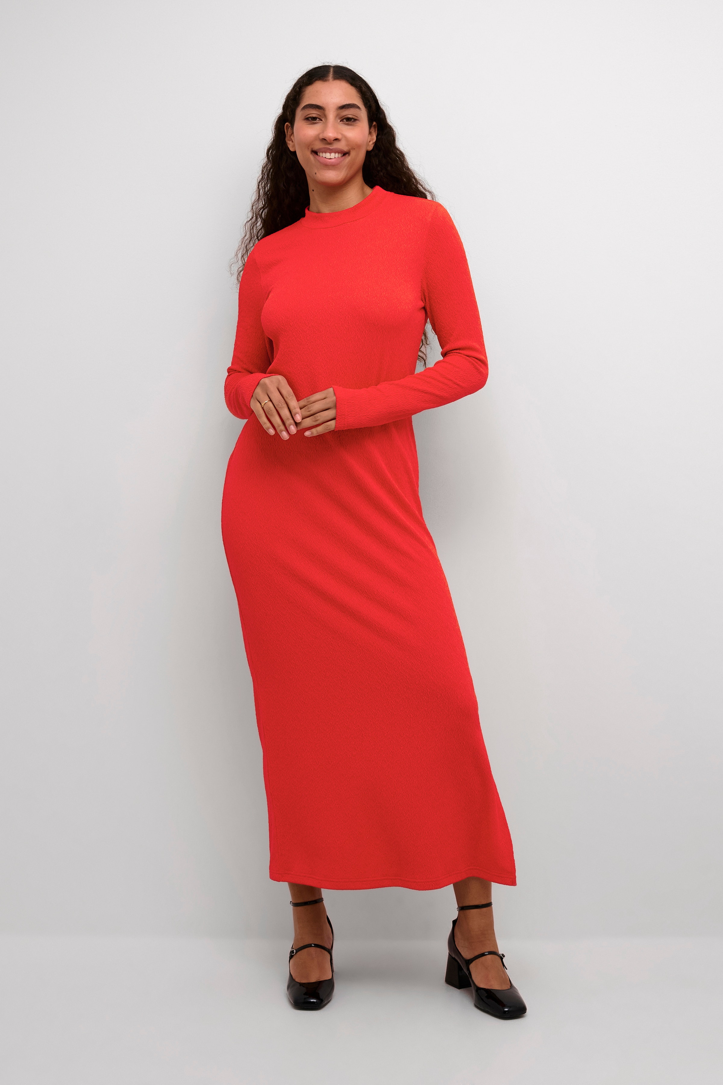 KArobin Robe LOOKBOOK FRONT 10509014-106693